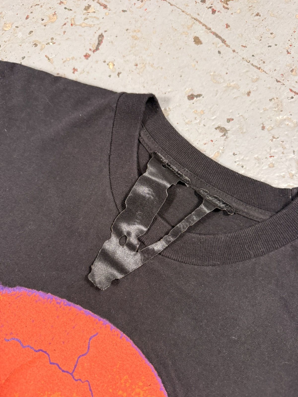 Vlone OG Vlone Shocker Tee Size US L / EU 52-54 / 3 - 4 Thumbnail