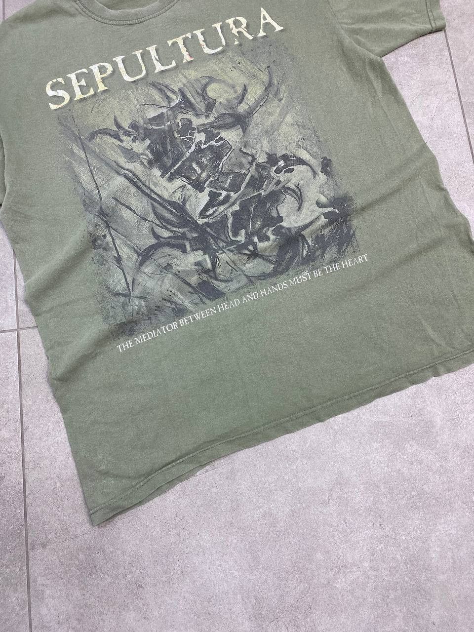 Band Tees Vintage Sepultura The Mediator Album Promo T-Shirt Size US L / EU 52-54 / 3 - 5 Thumbnail