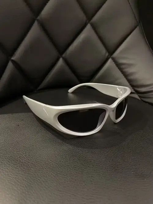Electric Visual Vintage Y2K glasses Sunglasses cyber retro rare cozy silver Size ONE SIZE - 1 Thumbnail