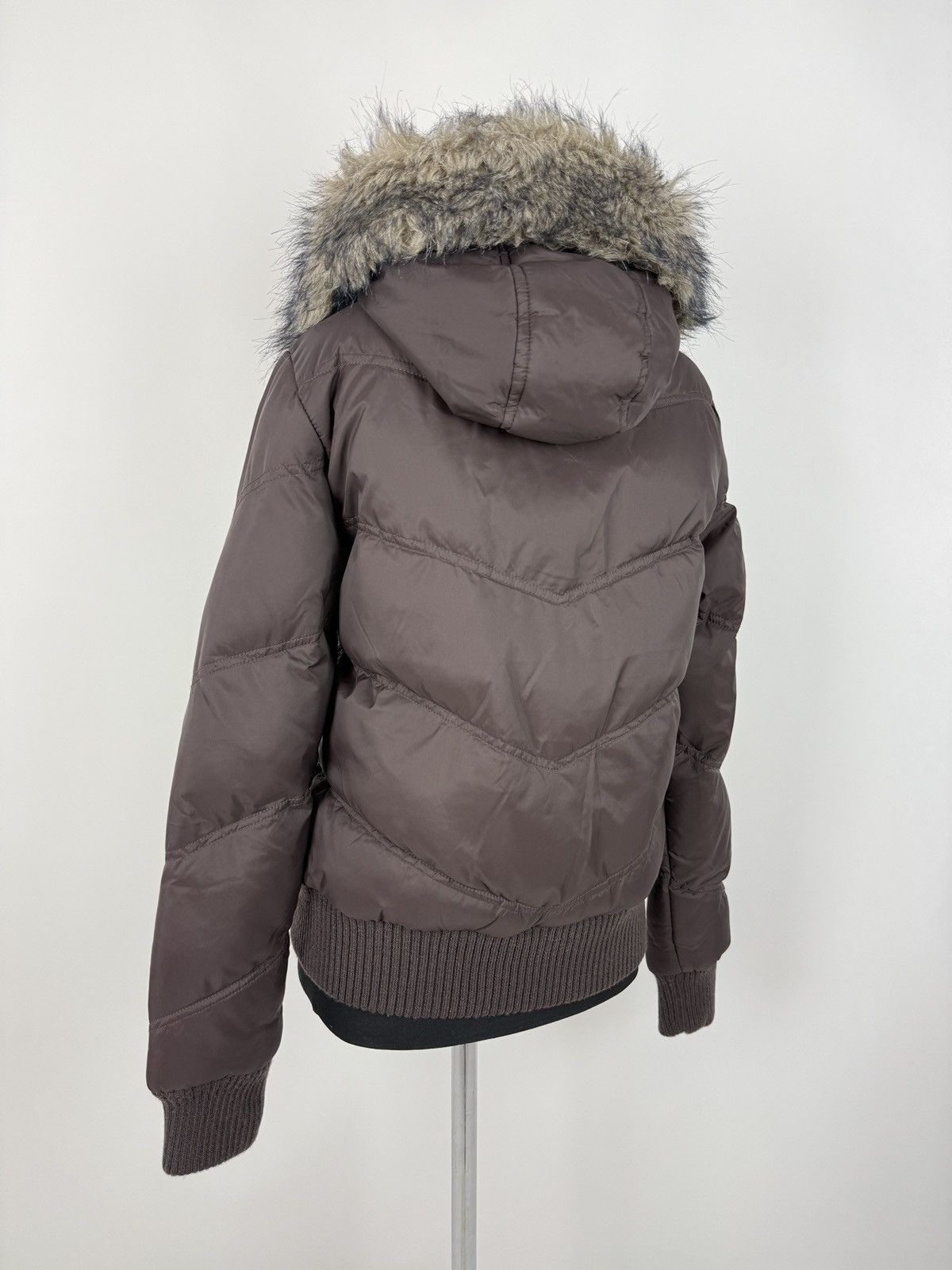 Vintage Y2K Vintage Denimco Faux Fur Brown Cropped Puffer Jacket Size L / US 10 / IT 46 - 2 Thumbnail