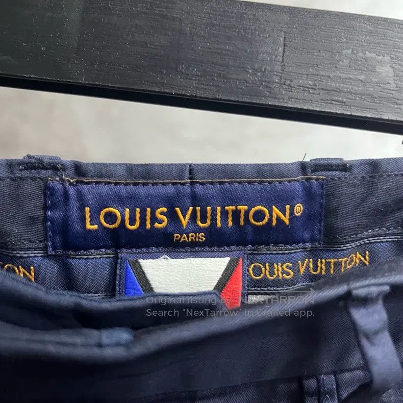 Louis Vuitton Louis Vuitton size US 52 Navy Solid Midi Button Straight Le Size US 36 / EU 52 - 3 Thumbnail
