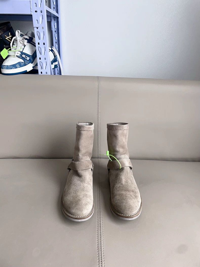Louis Vuitton Louis Vuitton Beige High-Top Suede Boots - dmc Size US 8.5 / EU 41-42 - 1 Thumbnail