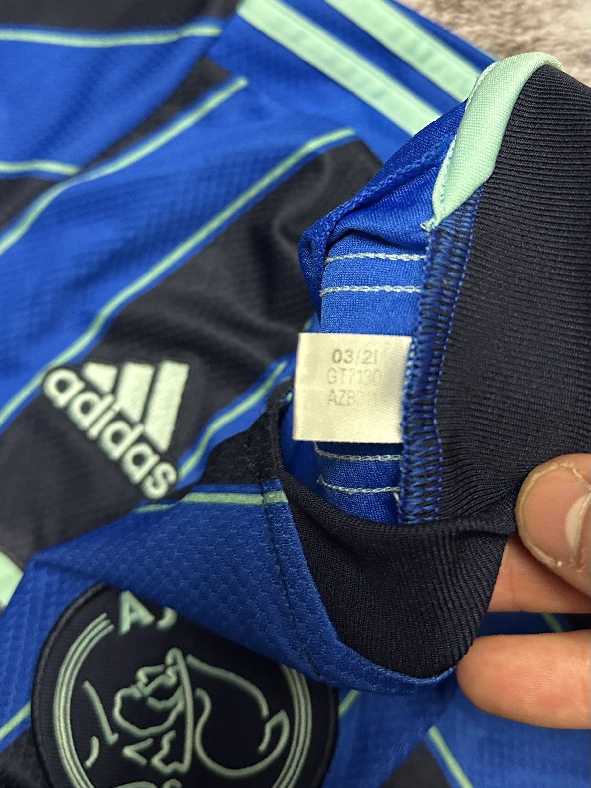 Adidas Adidas Ajax jersey ziggo size Small Size US S / EU 44-46 / 1 - 5 Thumbnail