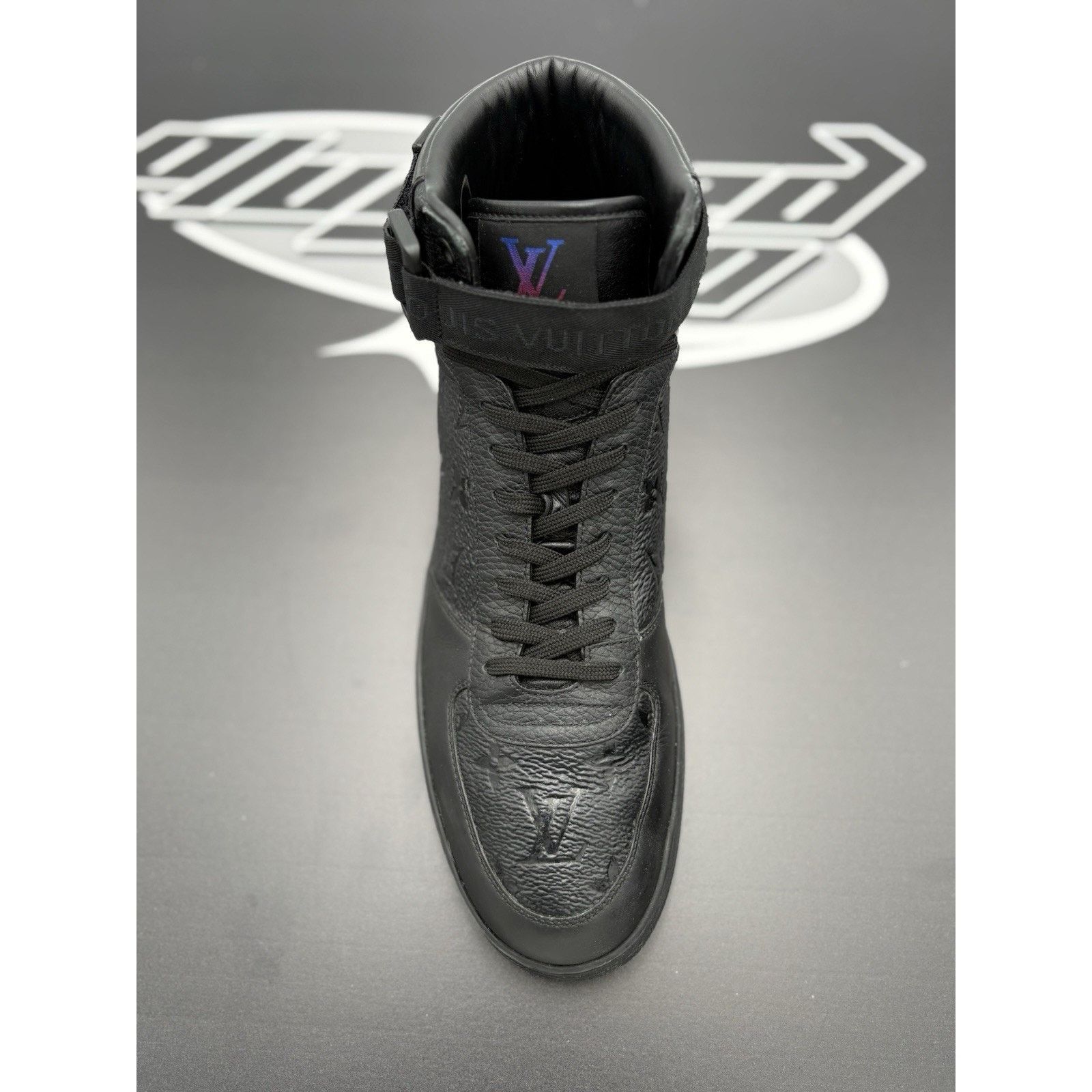 Louis Vuitton Louis Vuitton Rivoli High Top ' Black ' | SUPER CLEAN! Size US 9 / EU 42 - 5 Thumbnail