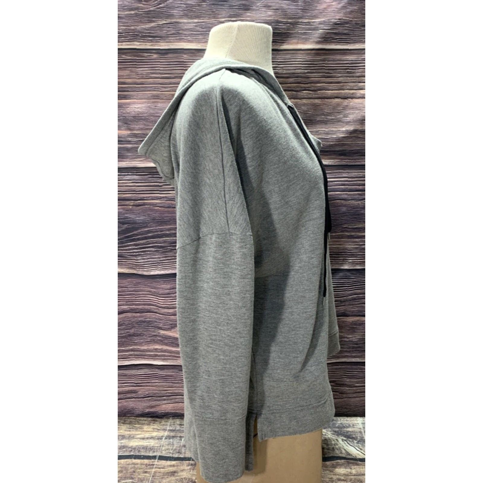 Vintage MTA Sport Hooded Pullover Woman’s Size Medium Gray Dolman Sleeves 4" Side Slits Hoodie Shirt Womens Size M / US 6-8 / IT 42-44 - 4 Thumbnail