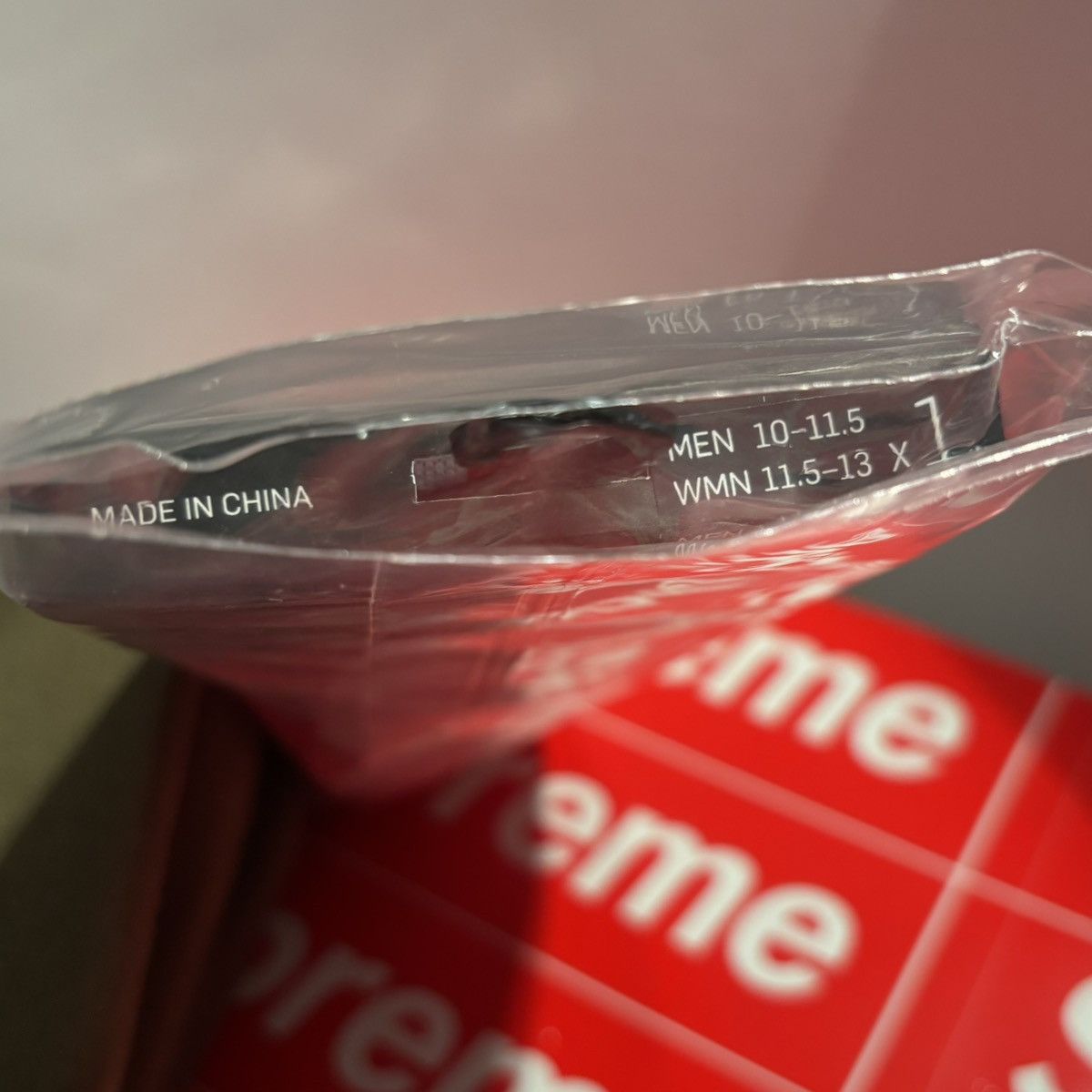 Nike × Supreme Supreme X Nike lightweight crew sock red new SS21 2021 Size ONE SIZE - 5 Thumbnail