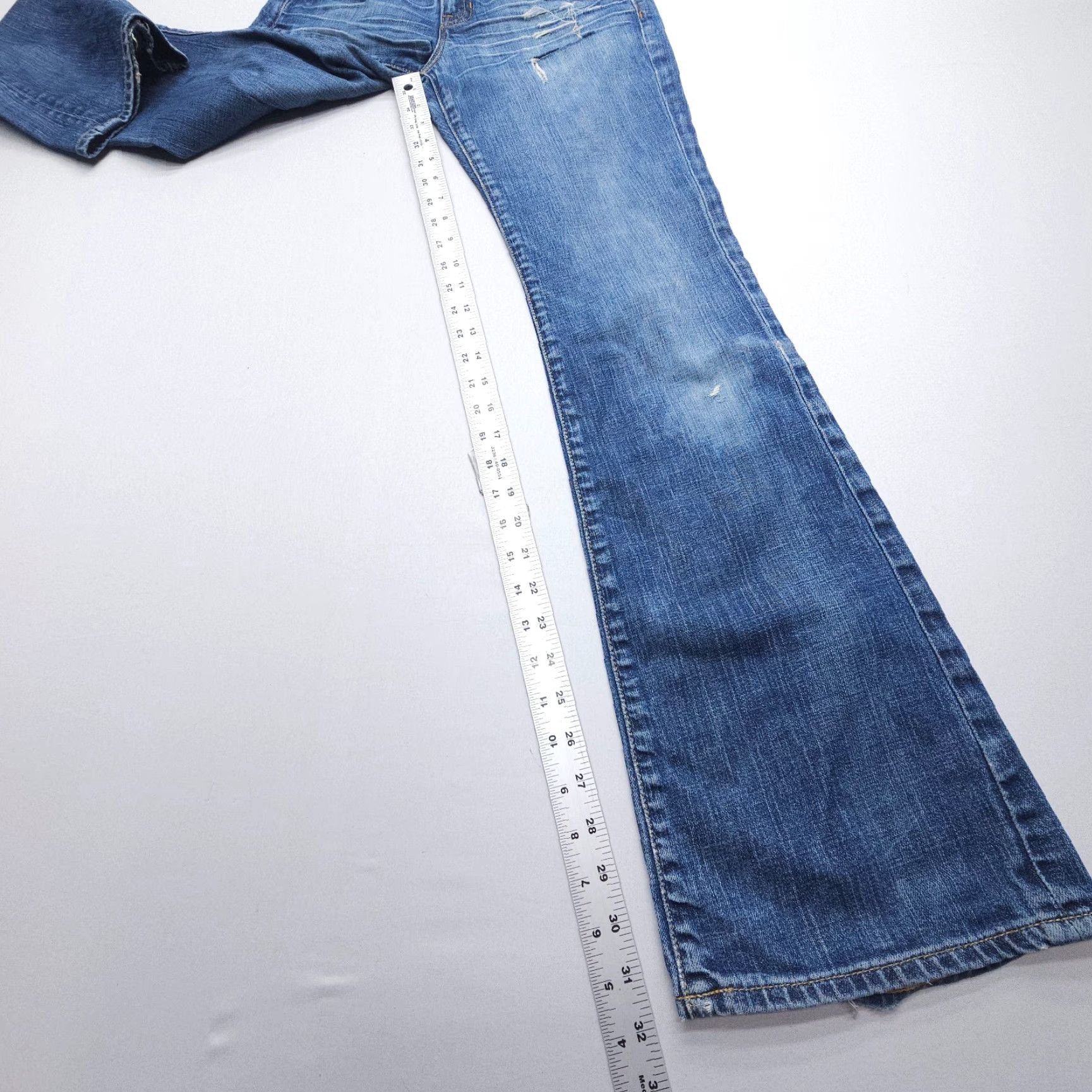 Gap VINTAGE Gap 1969 Jeans Flared 27x32 Dark Blue 5-Pocket Denim Stretch Juniors 2006 USA 90s Boho Festival Hippie Size 25" / US 0 / IT 36 - 5 Thumbnail