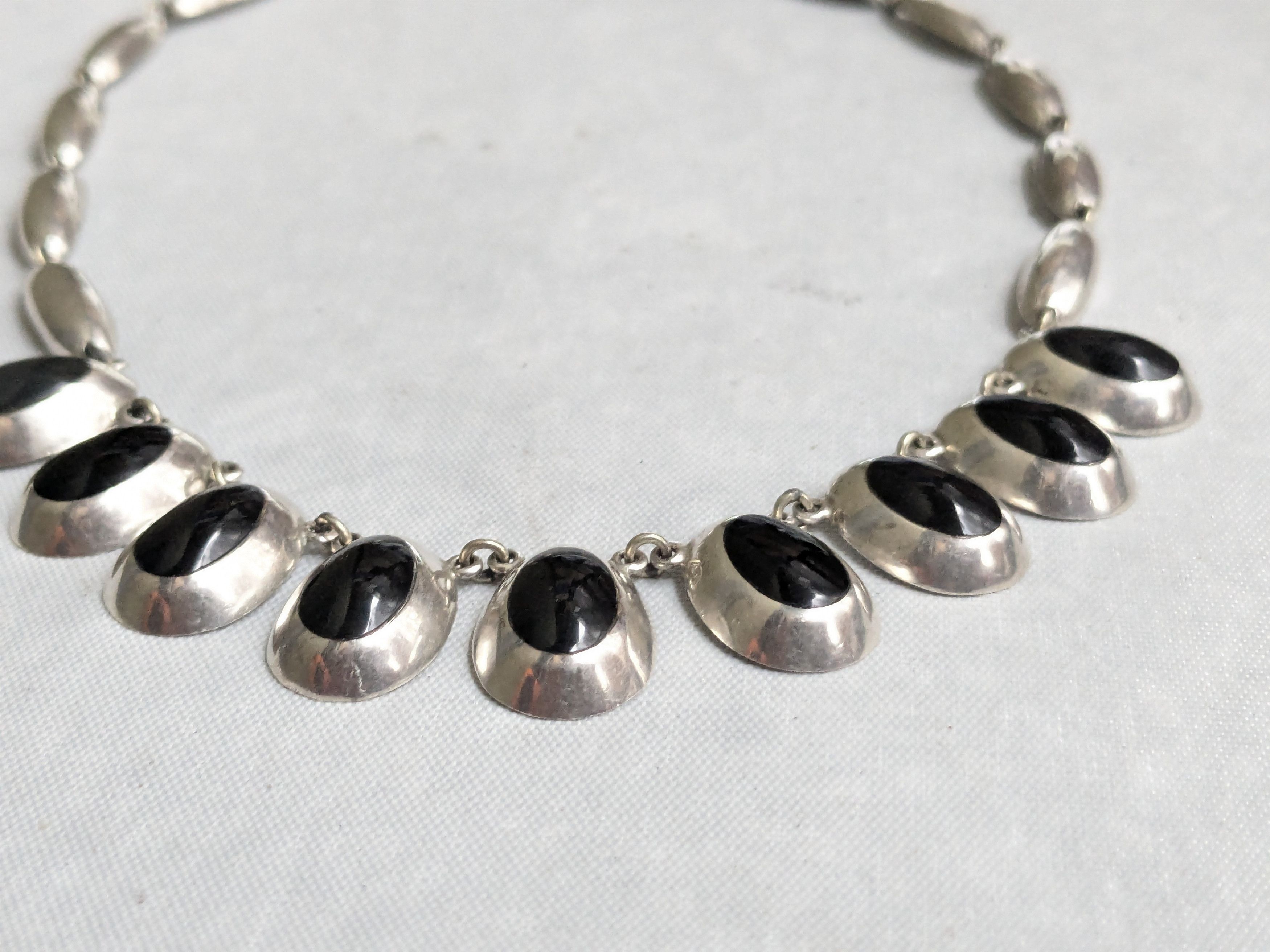 Jewelry Vintage Taxco Sterling Silver Onyx Necklace 16" Size ONE SIZE - 8 Thumbnail