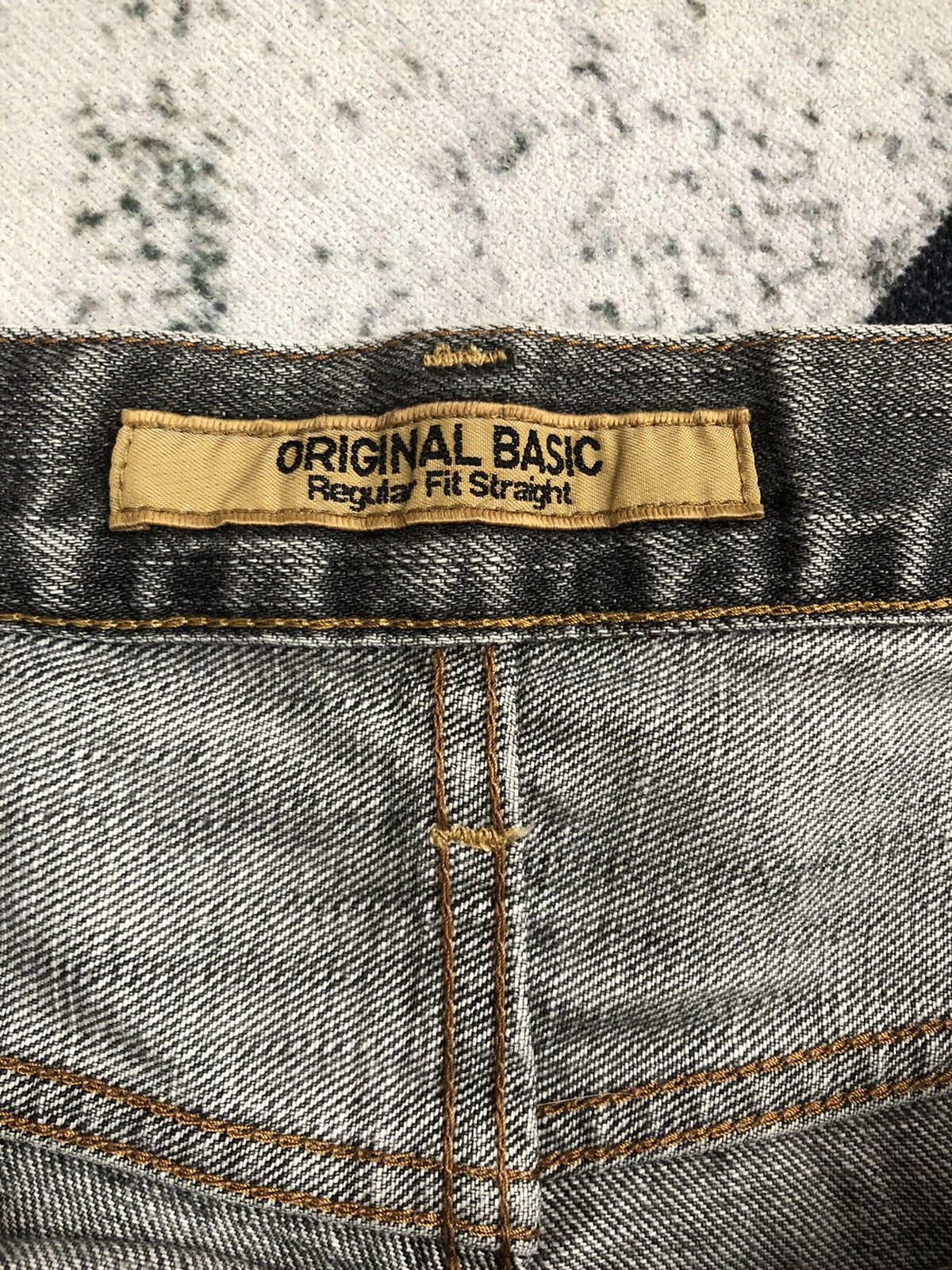 Uniqlo Vintage Japanese Distressed Black Faded Uniqlo Jeans Size US 35 - 22 Thumbnail