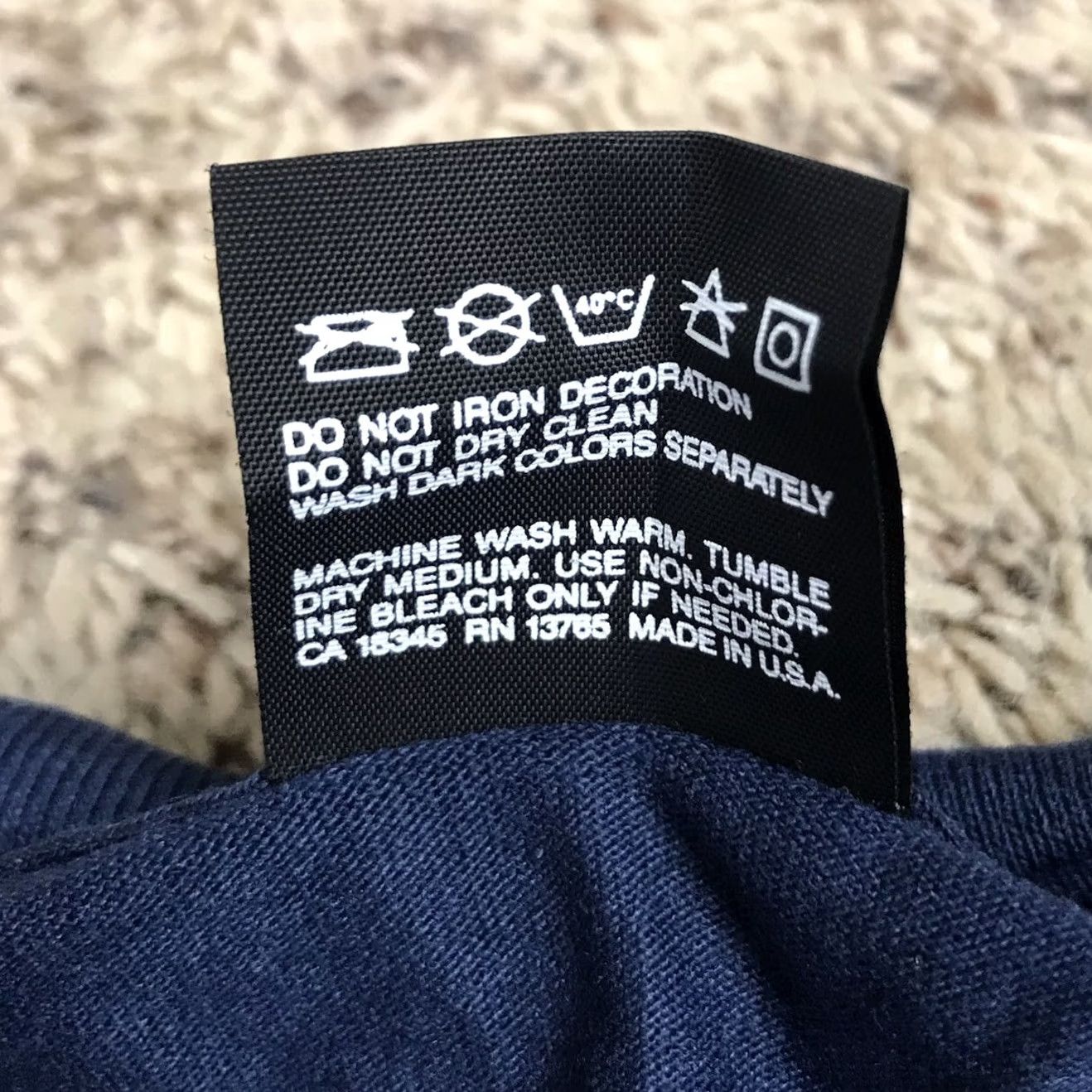 Fruit Of The Loom VINTAGE Fruit of the Loom T-Shirt Unisex Adults 2XL Navy Blue 50/50 Single Stitch 90s Made USA Size US XXL / EU 58 / 5 - 8 Thumbnail