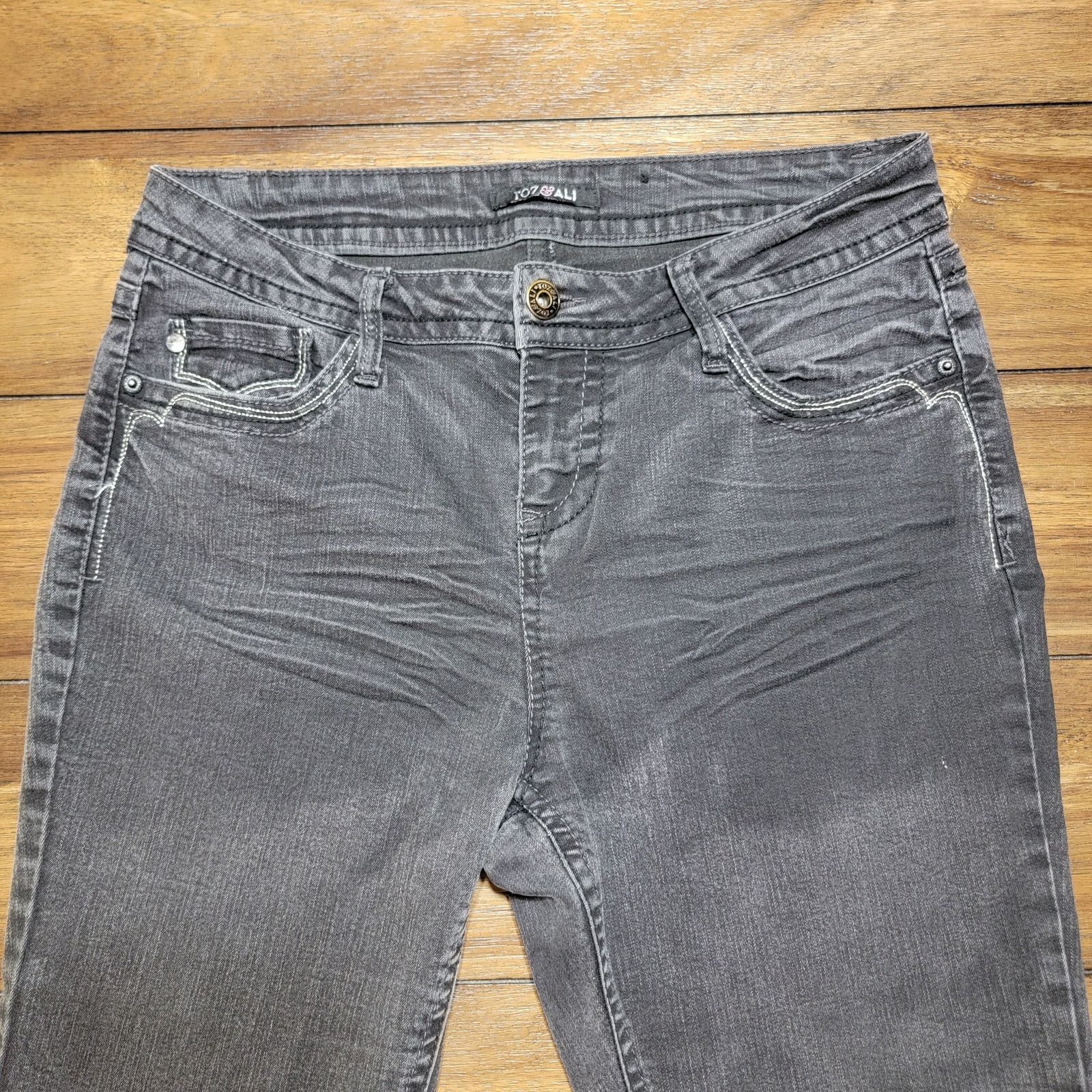 Other Roz & Ali Straight Denim Jeans w/ Pocket Bling - Size 10 Size 32" / US 10 / IT 46 - 2 Thumbnail