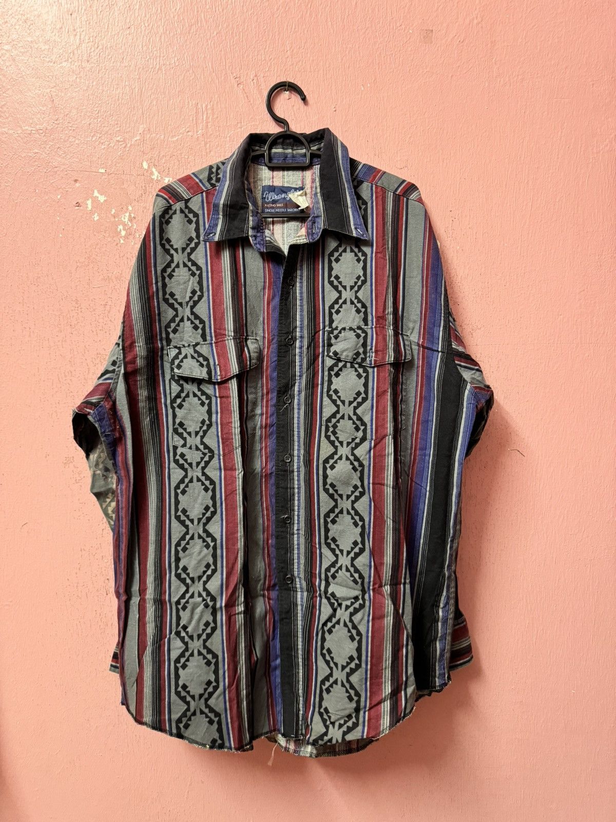 image of Wrangler Long Trails Navajo Style Western Shirt, Men's (Size Large)