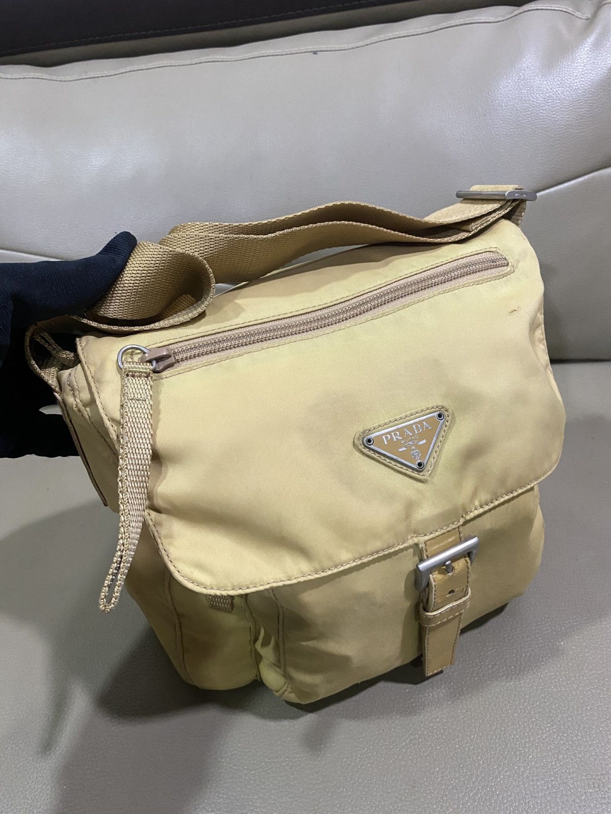 Prada Authentic Prada Tessuto Nyalon Sling Shoulder Bag Size ONE SIZE - 20 Thumbnail