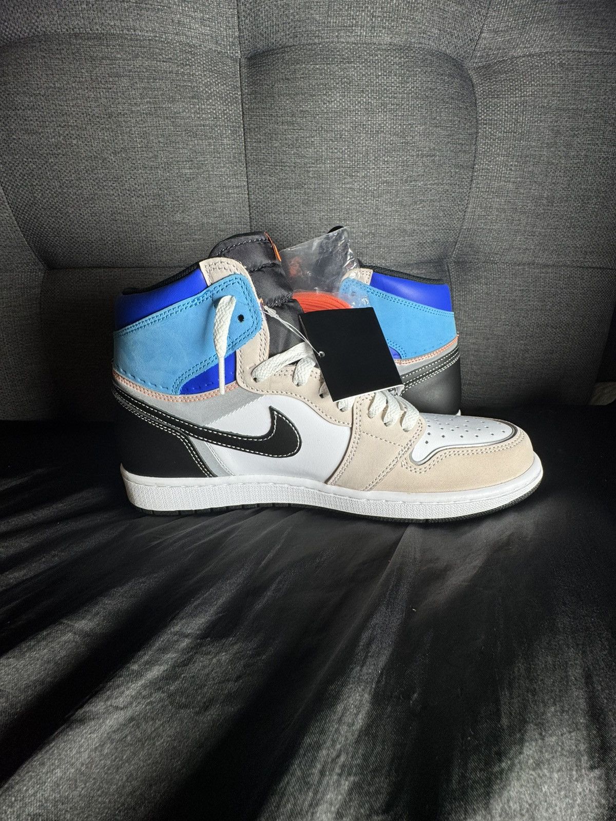 Jordan Brand × Nike Air Jordan 1 High OG Prototype Deadstock Size US 10 / EU 43 - 3 Thumbnail
