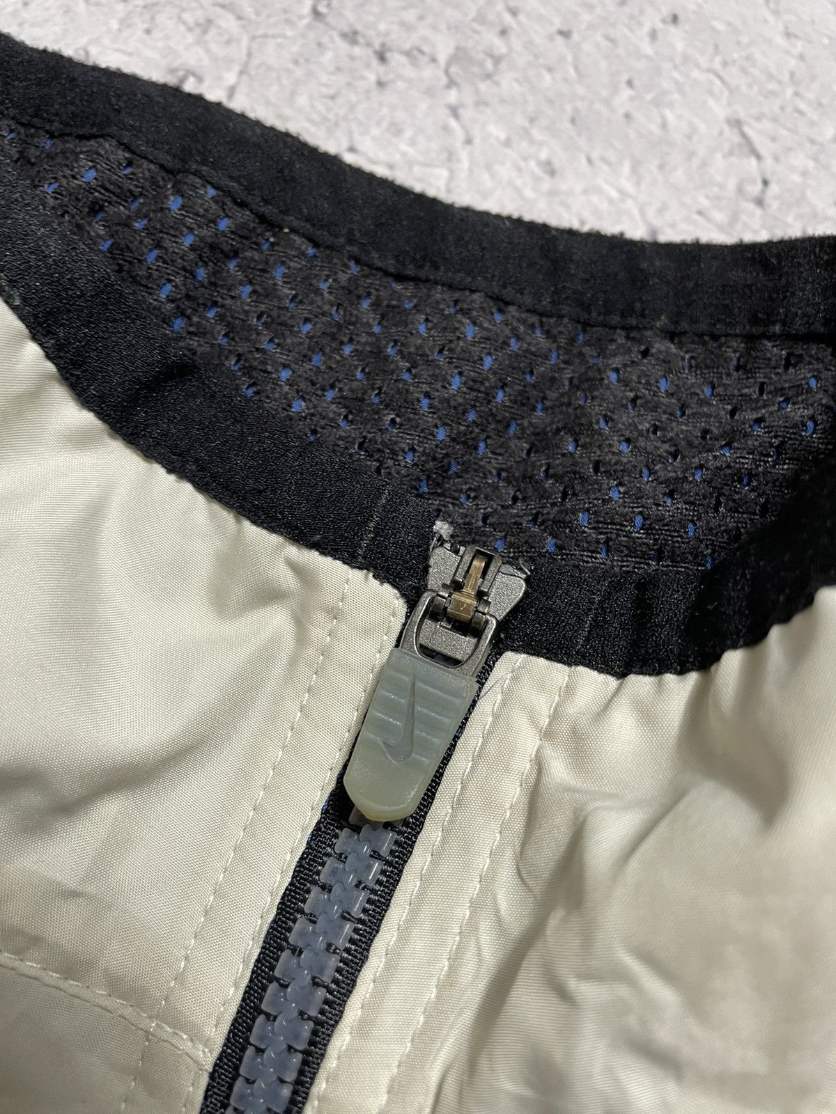 Nike × Vintage Vintage 90's Nylon Nike Drill Swoosh Vest Y2K Size US XL / EU 56 / 4 - 17 Thumbnail
