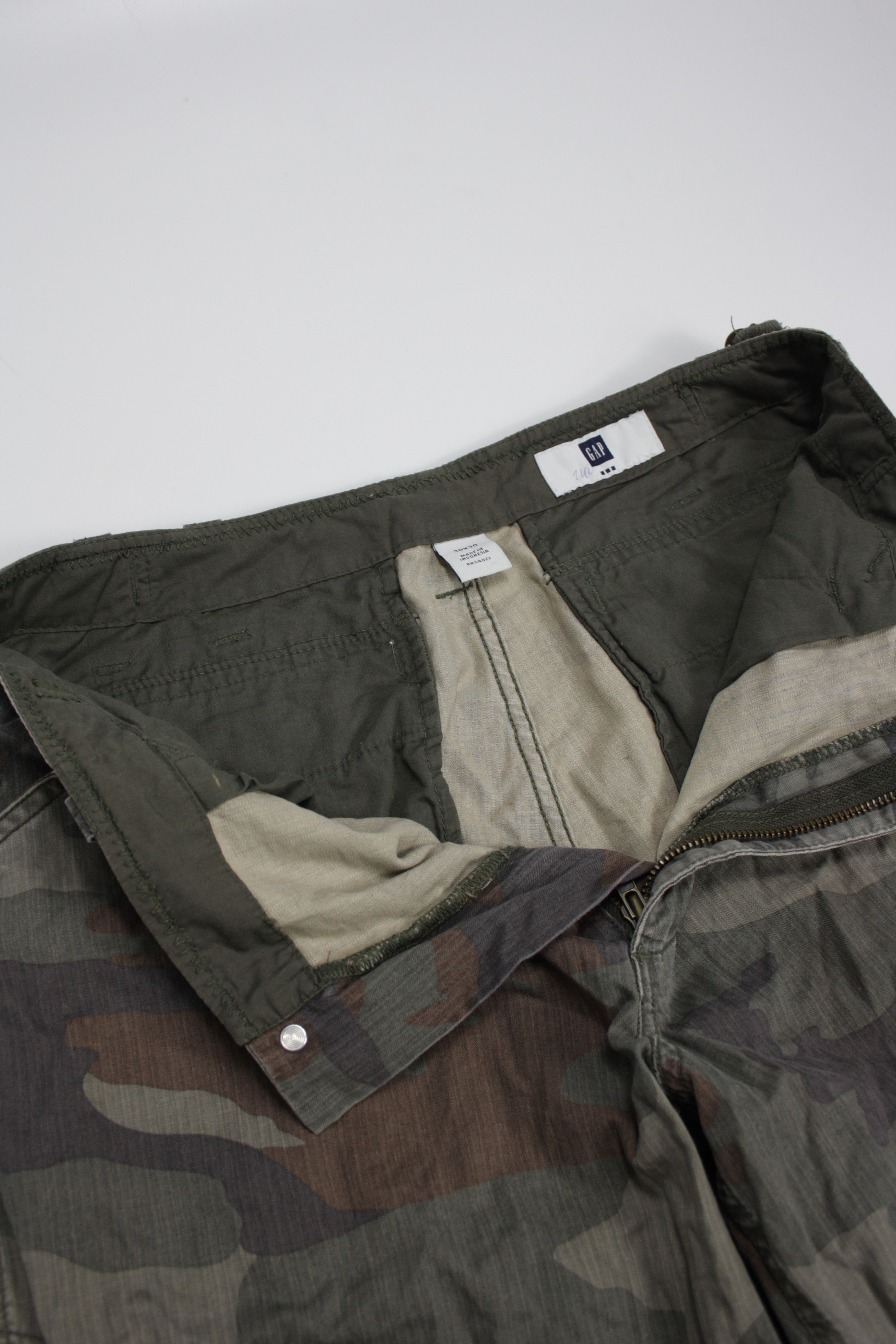 Gap × Japanese Brand Gap Y2K Vintage Army Tactical Cargo Straight Washed Pants Size US 30 / EU 46 - 7 Thumbnail