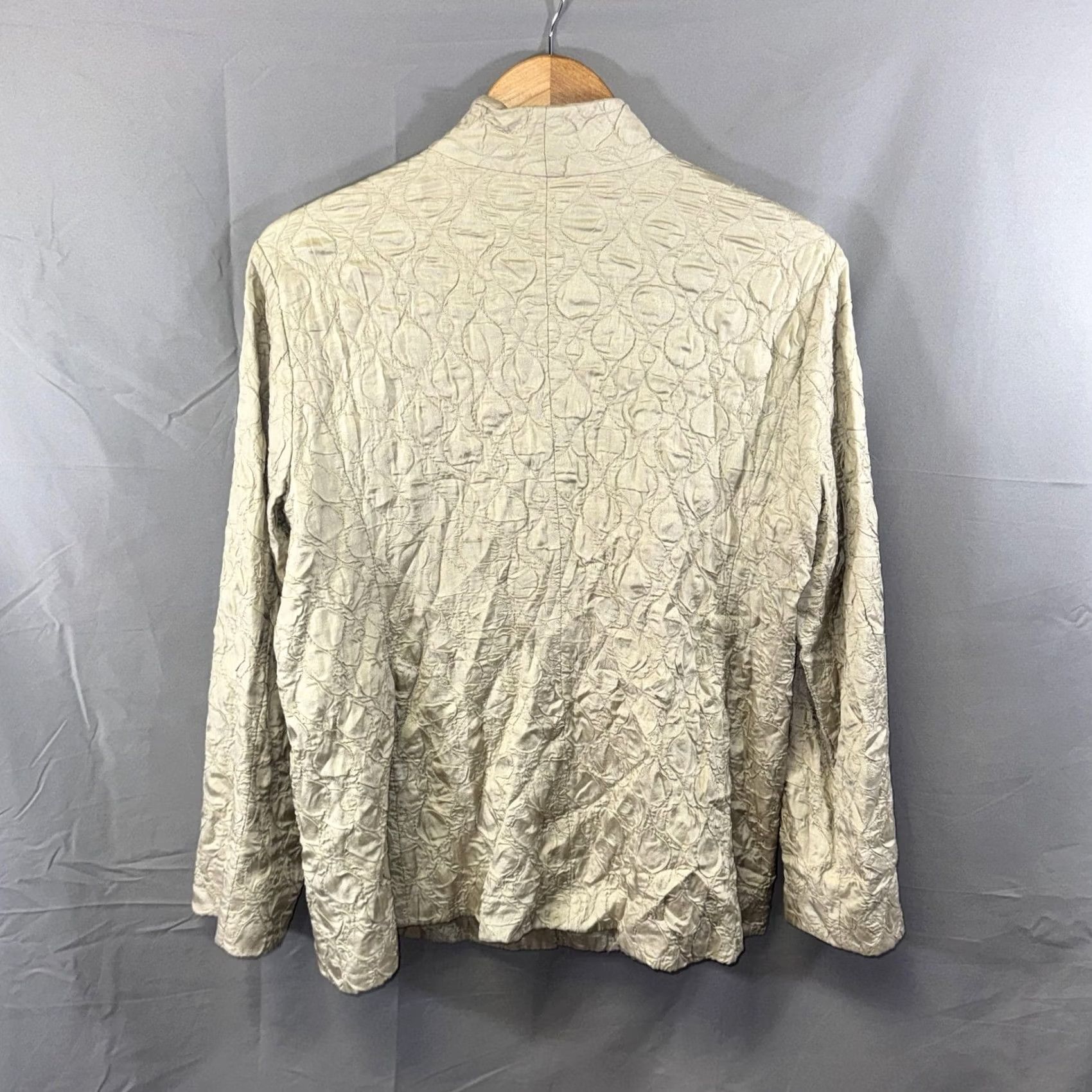 Eileen Fisher Eileen Fisher Blazer Jacket Womens Large Beige Textured Button Front Lightweight Quilted Mid-Length Blazer Mens Womens? Size L / US 10 / IT 46 - 2 Thumbnail