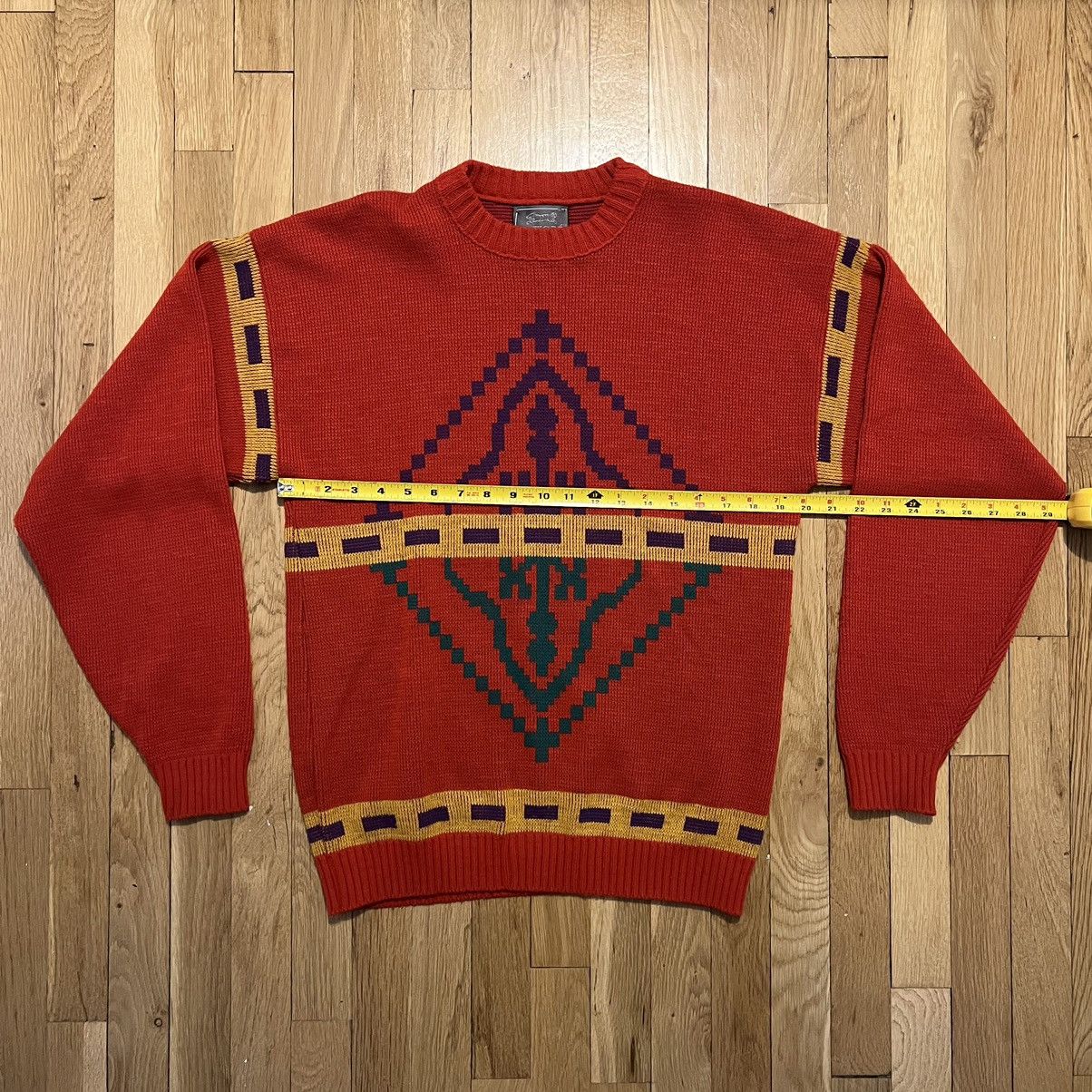 Le TIGRE Vintage Le Tigre Pullover Sweater 80s Aztec Red Large Size US L / EU 52-54 / 3 - 5 Thumbnail
