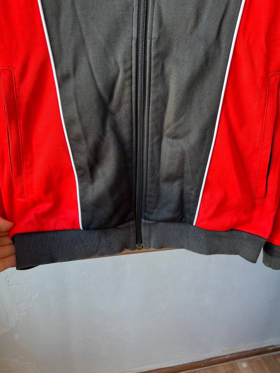 Adidas 1988/90 MANCHESTER UNITED ADIDAS REMAKE SOCCER JACKET SZ S Size US S / EU 44-46 / 1 - 7 Thumbnail