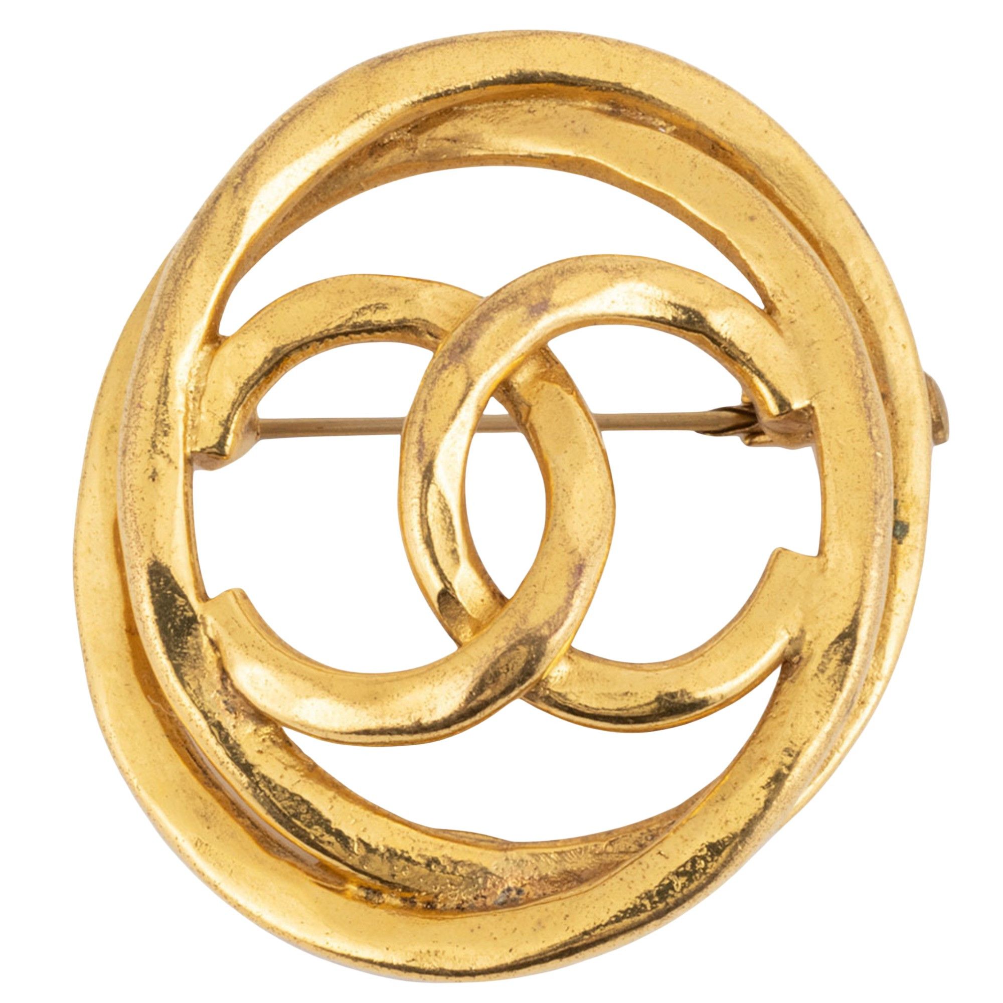 Chanel Chanel Logo CC brooch Size ONE SIZE - 1 Thumbnail