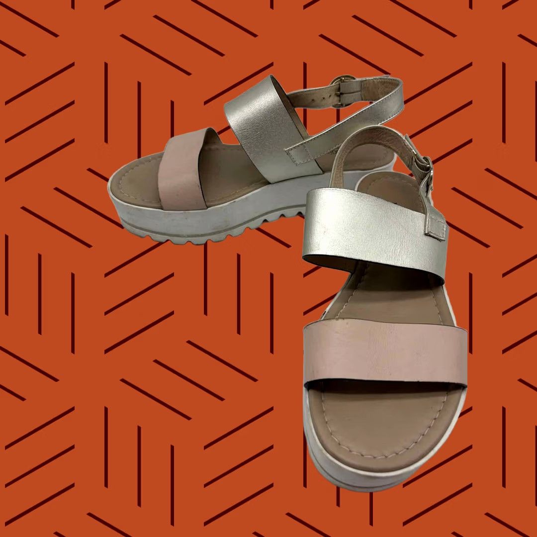 Vintage Nero Giardini Sling Back Sandals Size 38 Silver Size US 8 / IT 38 - 1 Thumbnail