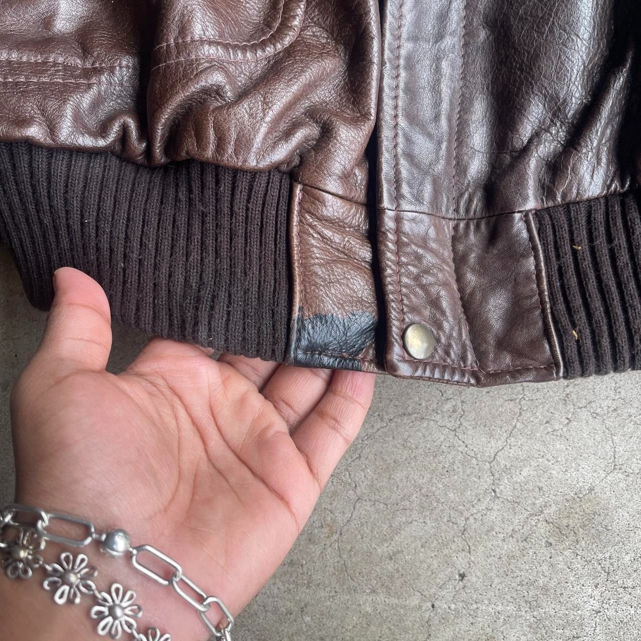 Vintage Vintage 90s Brown A-2 Military Brown Leather Jacket Size US L / EU 52-54 / 3 - 3 Thumbnail
