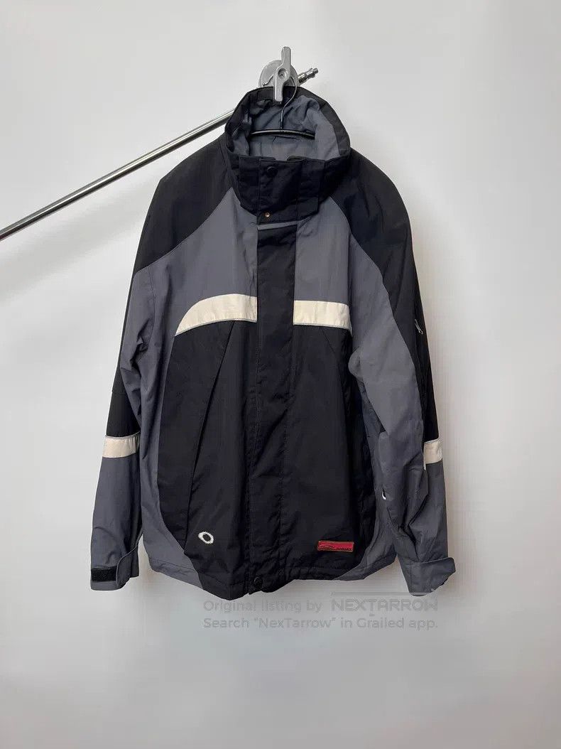 Oakley OAKLEY Ski Jacket Windbreaker Size US L / EU 52-54 / 3 - 1 Thumbnail