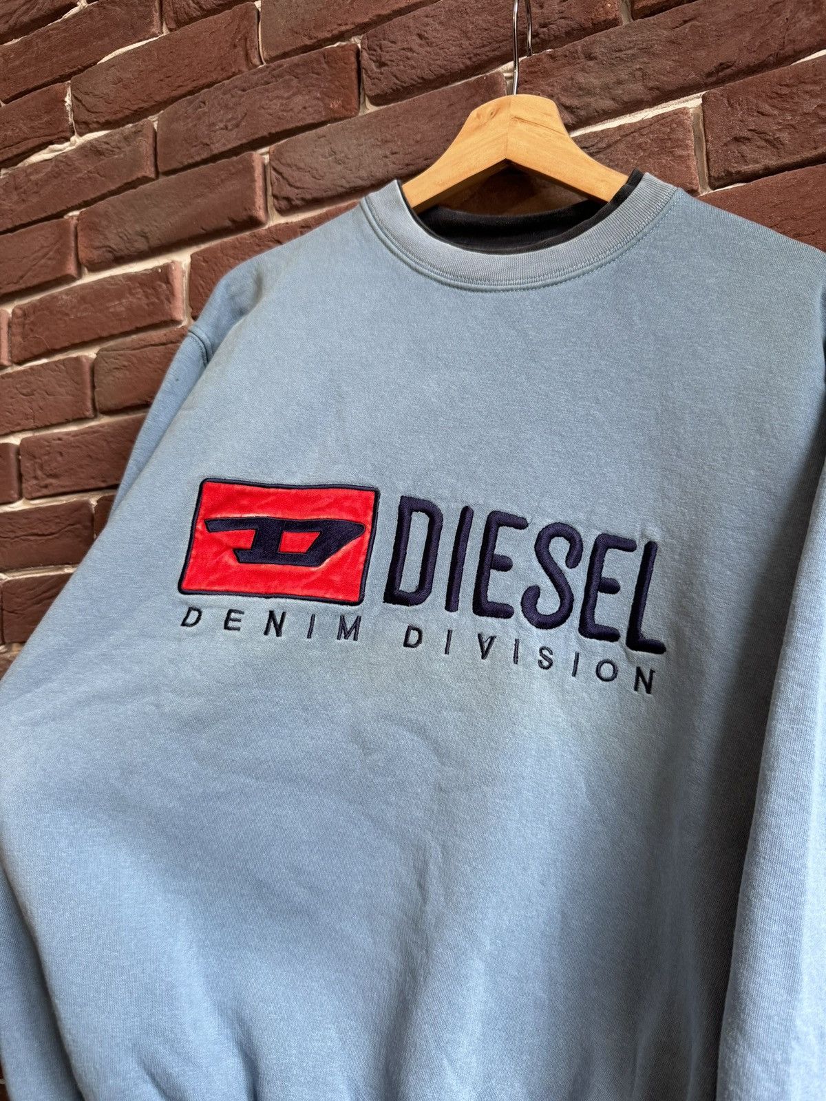 Diesel Diesel sweatshirt vintage big logo crew neck blue 90s Size US S / EU 44-46 / 1 - 4 Thumbnail