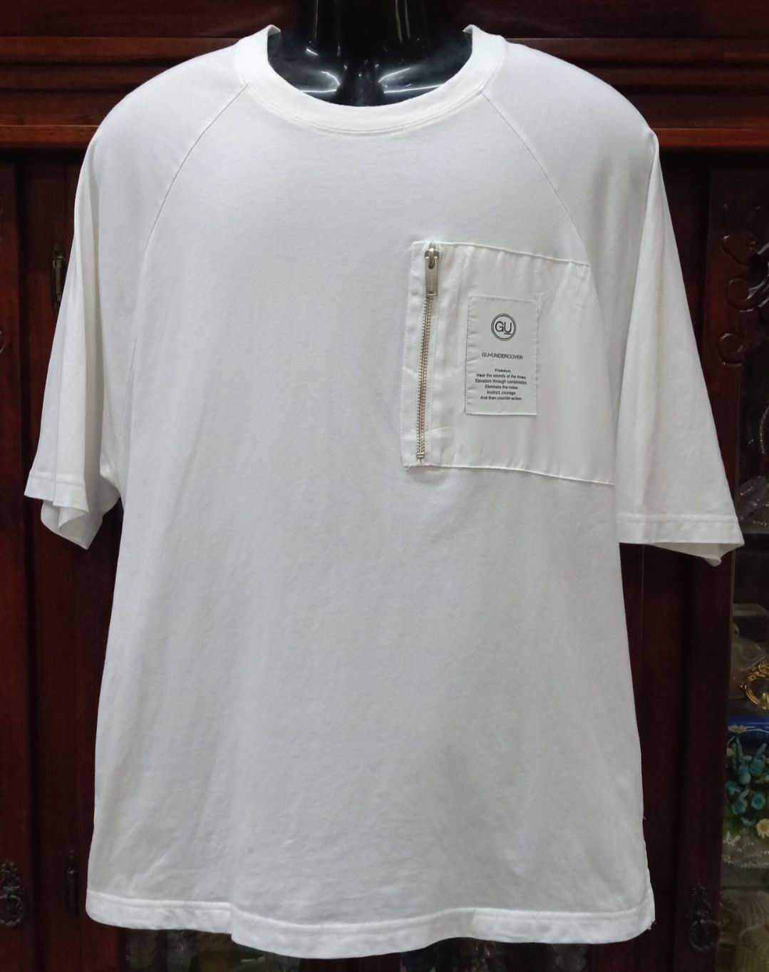GU × Undercover GU x Undercover Pocket Zip with Pocket Both Side T-shirt Size US L / EU 52-54 / 3 - 1 Thumbnail