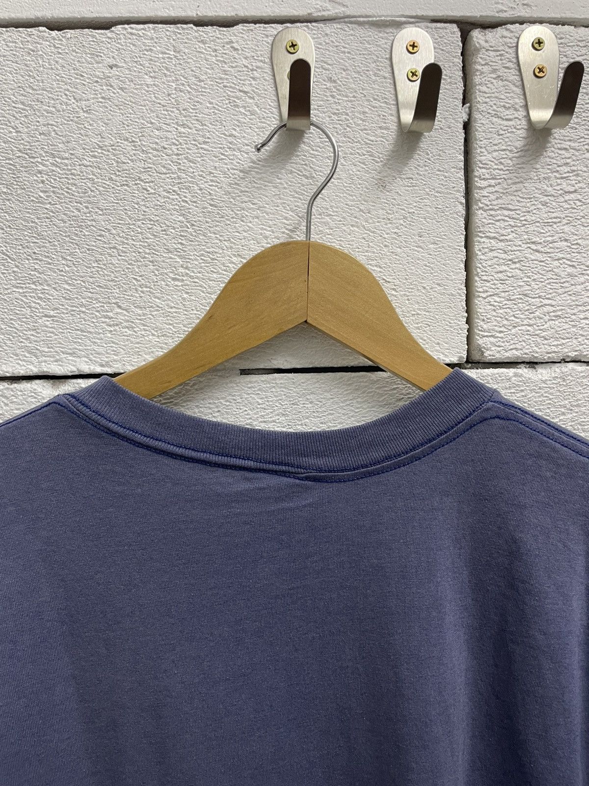 Vintage Vintage Navy Thrashed Sun Faded Distressed Shirt Grunge ERD Size US L / EU 52-54 / 3 - 6 Thumbnail