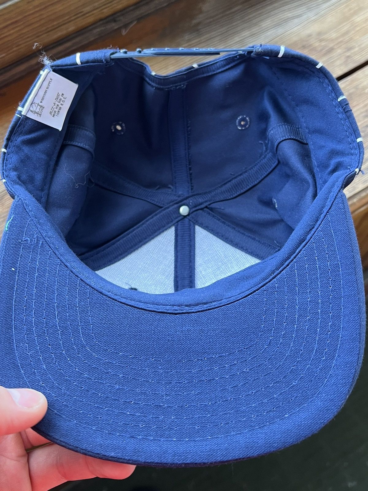 Vintage Vintage Y2K Las Vegas Hat Old School Cap Size ONE SIZE - 12 Thumbnail