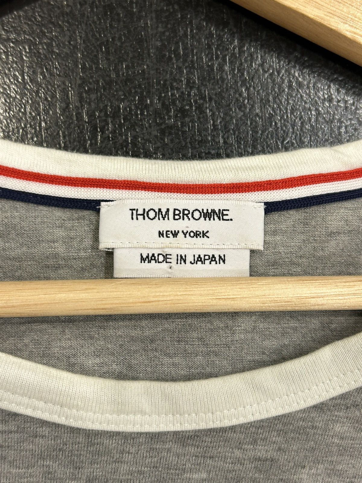Thom Browne Thom Browne Trimmed Tee Size US XXL / EU 58 / 5 - 3 Thumbnail
