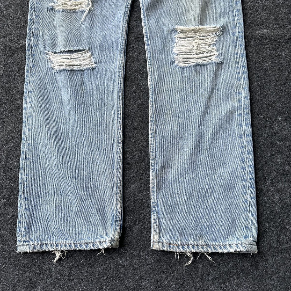 Levi's Vintage Levis 501 Distressed Denim 33x31 D682 Size US 33 - 3 Thumbnail