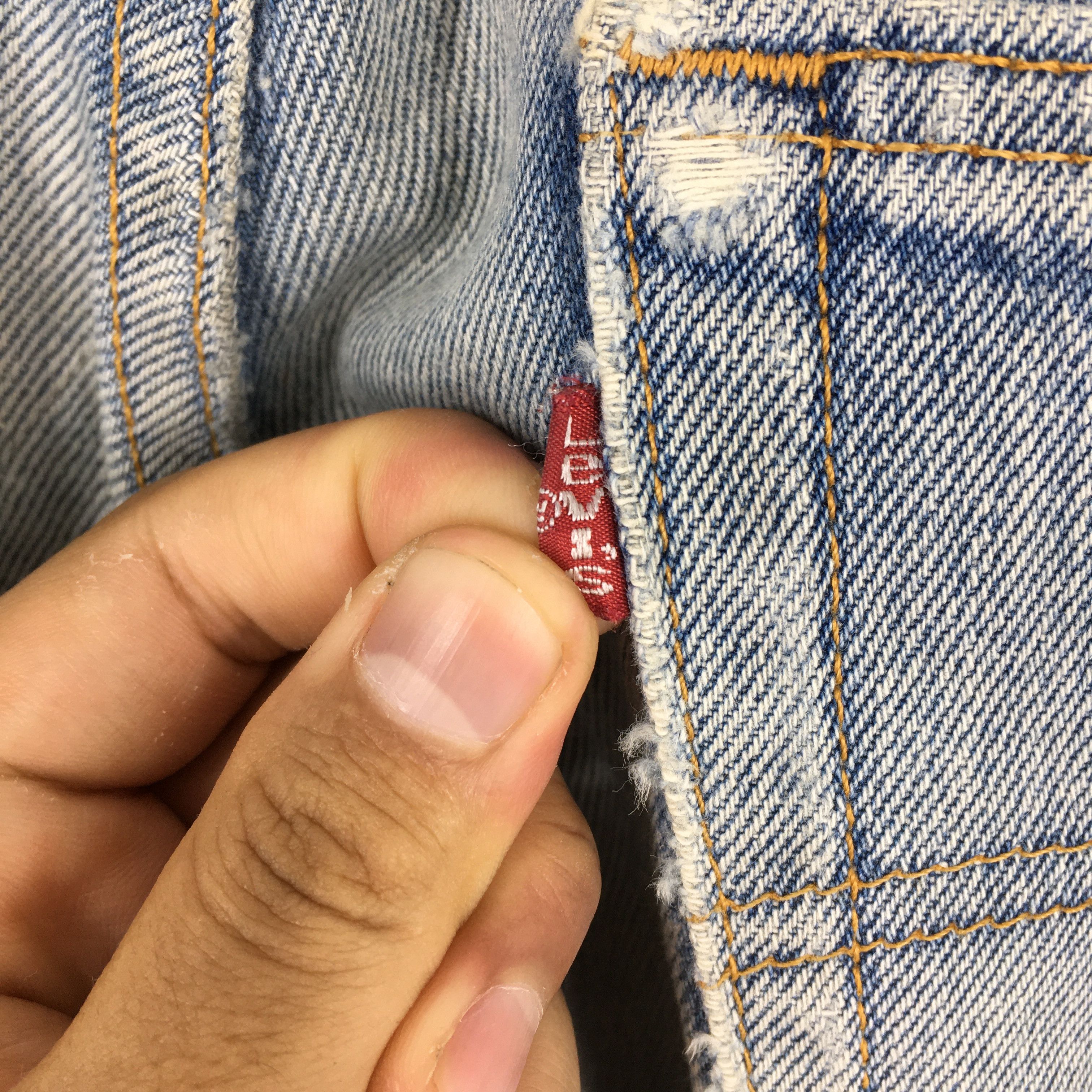 Levi's Size 31x33 Vintage 90s Levi's 501 Faded Blue Jeans S654 Size US 31 - 12 Thumbnail