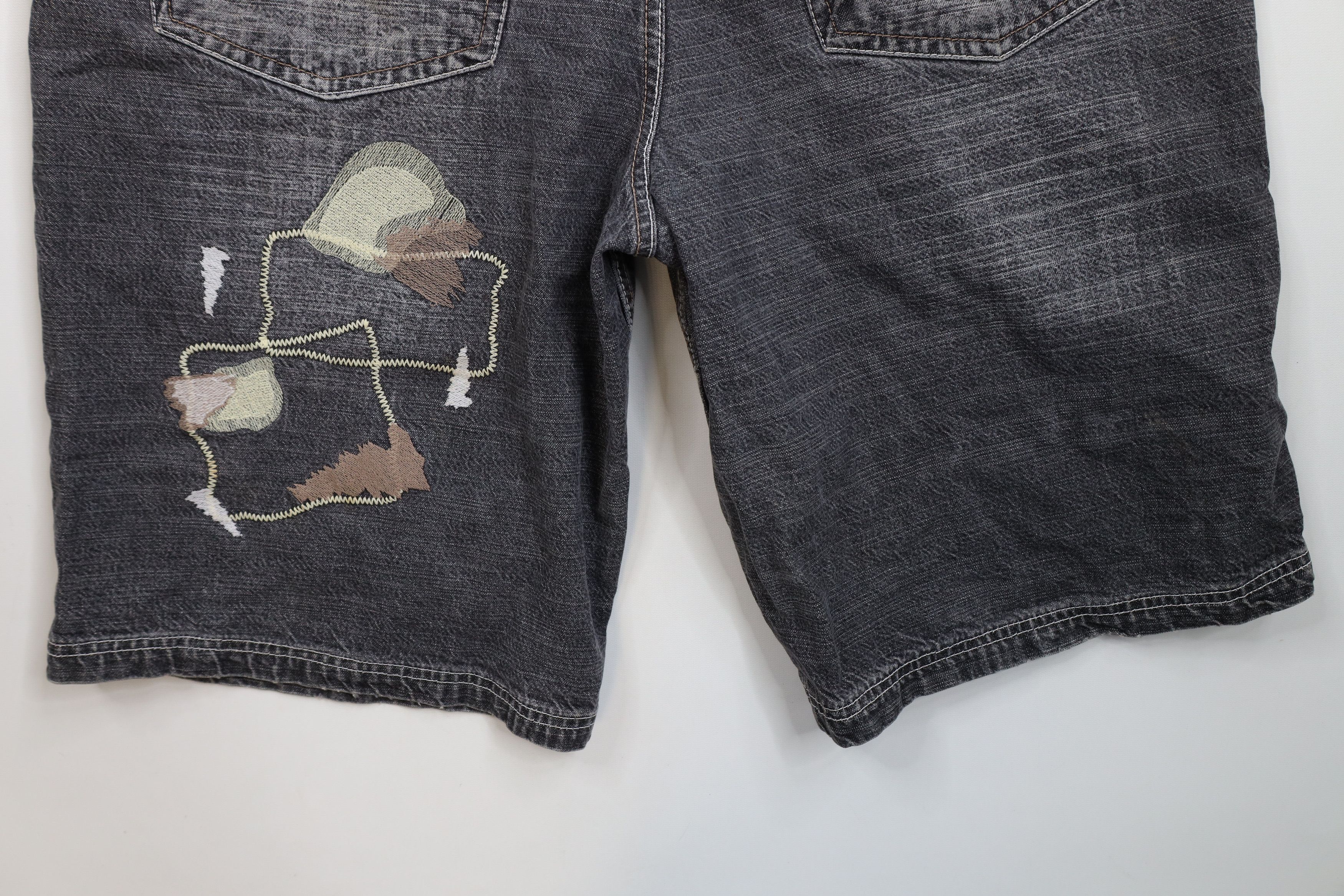 Vintage Vintage 90s Y2K Streetwear Patchwork Denim Jean Shorts Jorts Size US 38 / EU 54 - 15 Thumbnail