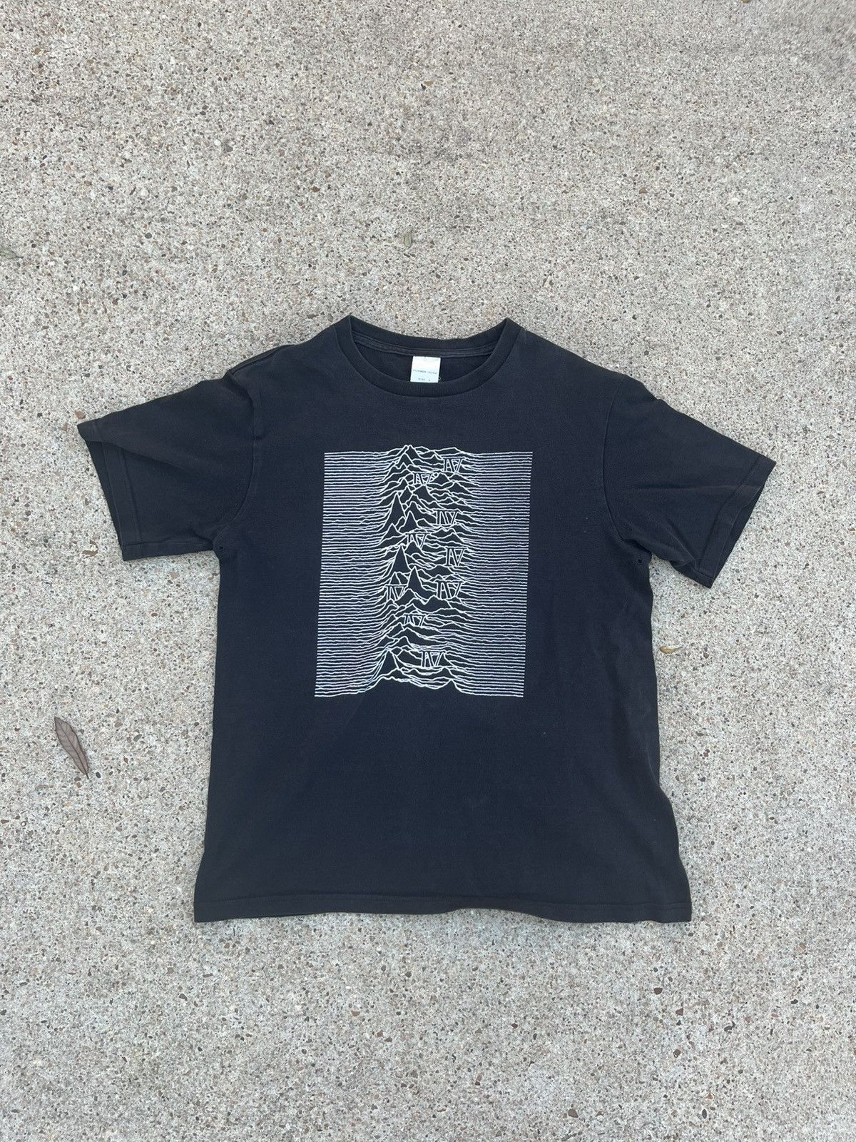 Number (N)ine SS01 “Time Migration” Joy Division Unknown Pleasures IV Tee Size US M / EU 48-50 / 2 - 1 Thumbnail