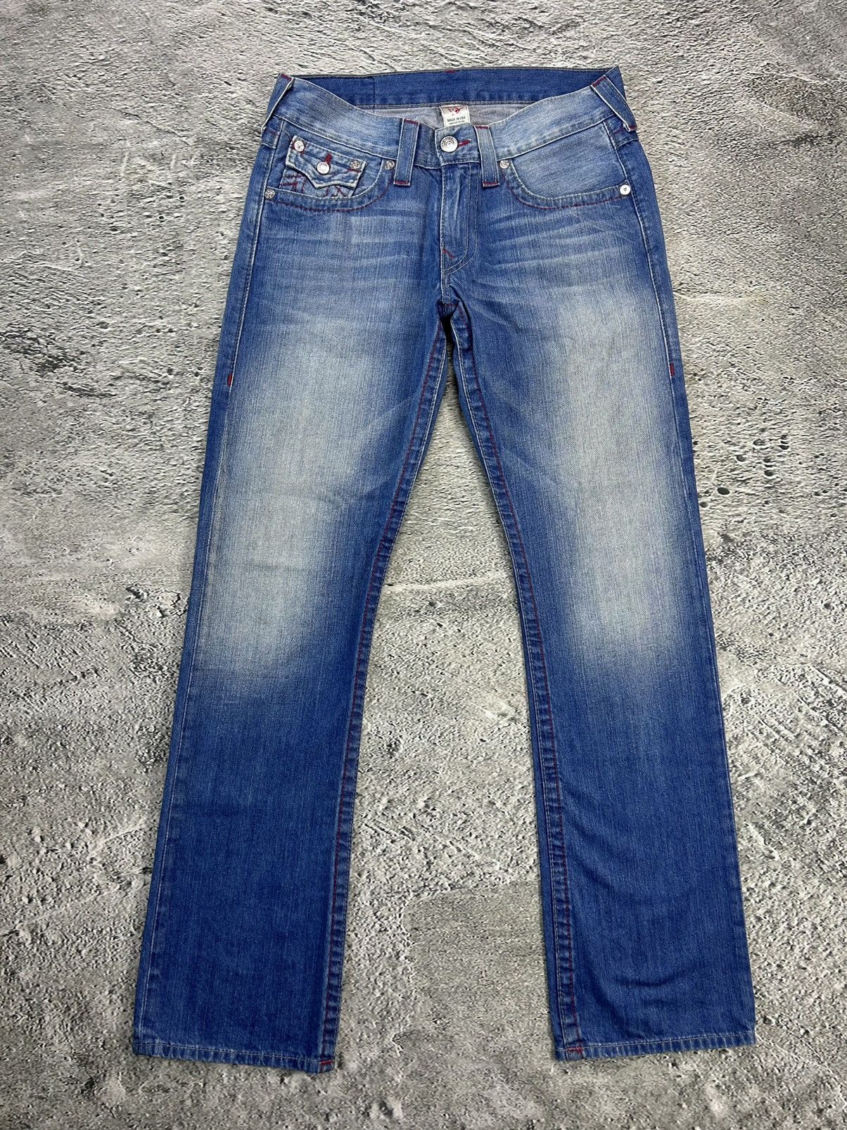 True Religion True Religion vintage blue jeans straight red logo Y2K Size US 31 - 4 Thumbnail