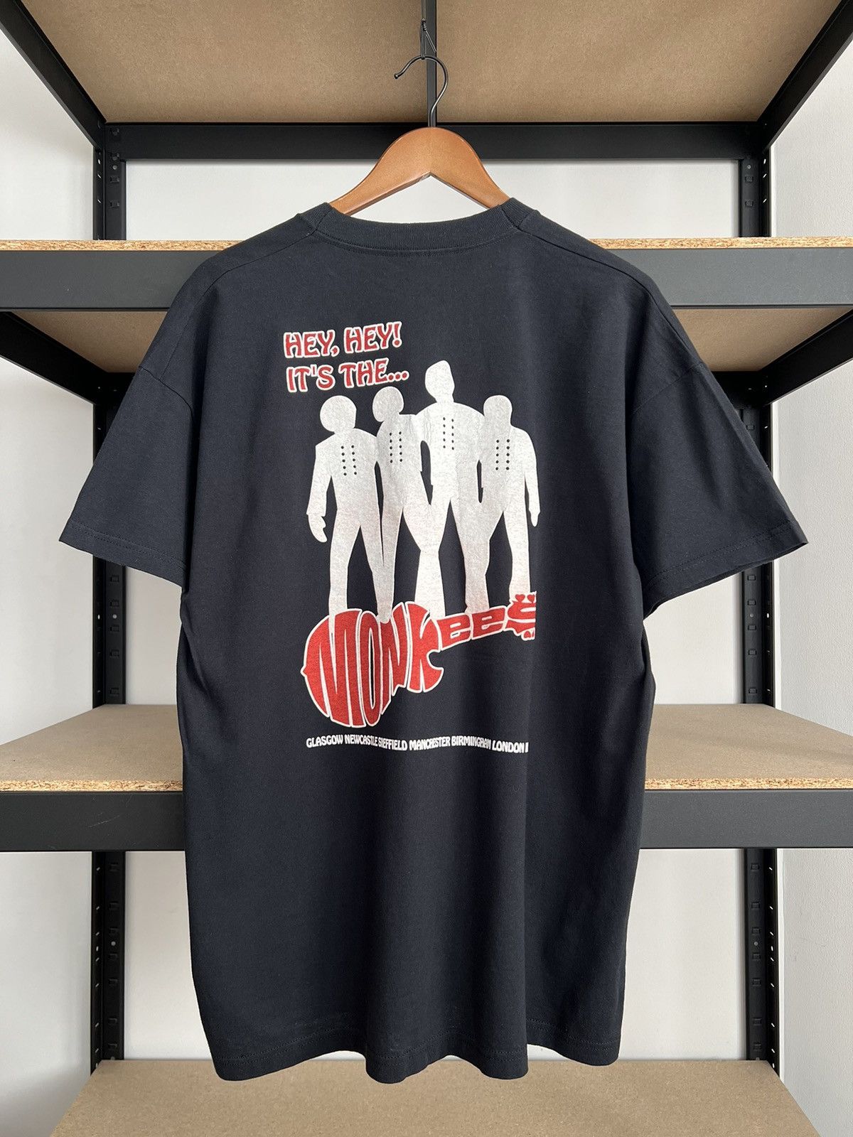 Band Tees Vintage 90s The Monkees Pop Rock Quartet Black T-shirt Size US XL / EU 56 / 4 - 2 Thumbnail