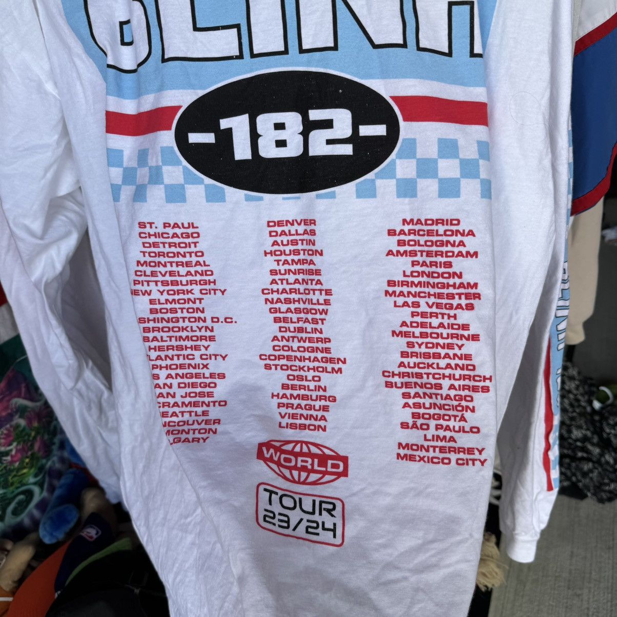 Band Tees BLINK 182 23/24 MERCH CONCERT GRAPHIC LONG SLEEVE SHIRT Size US XL / EU 56 / 4 - 6 Thumbnail