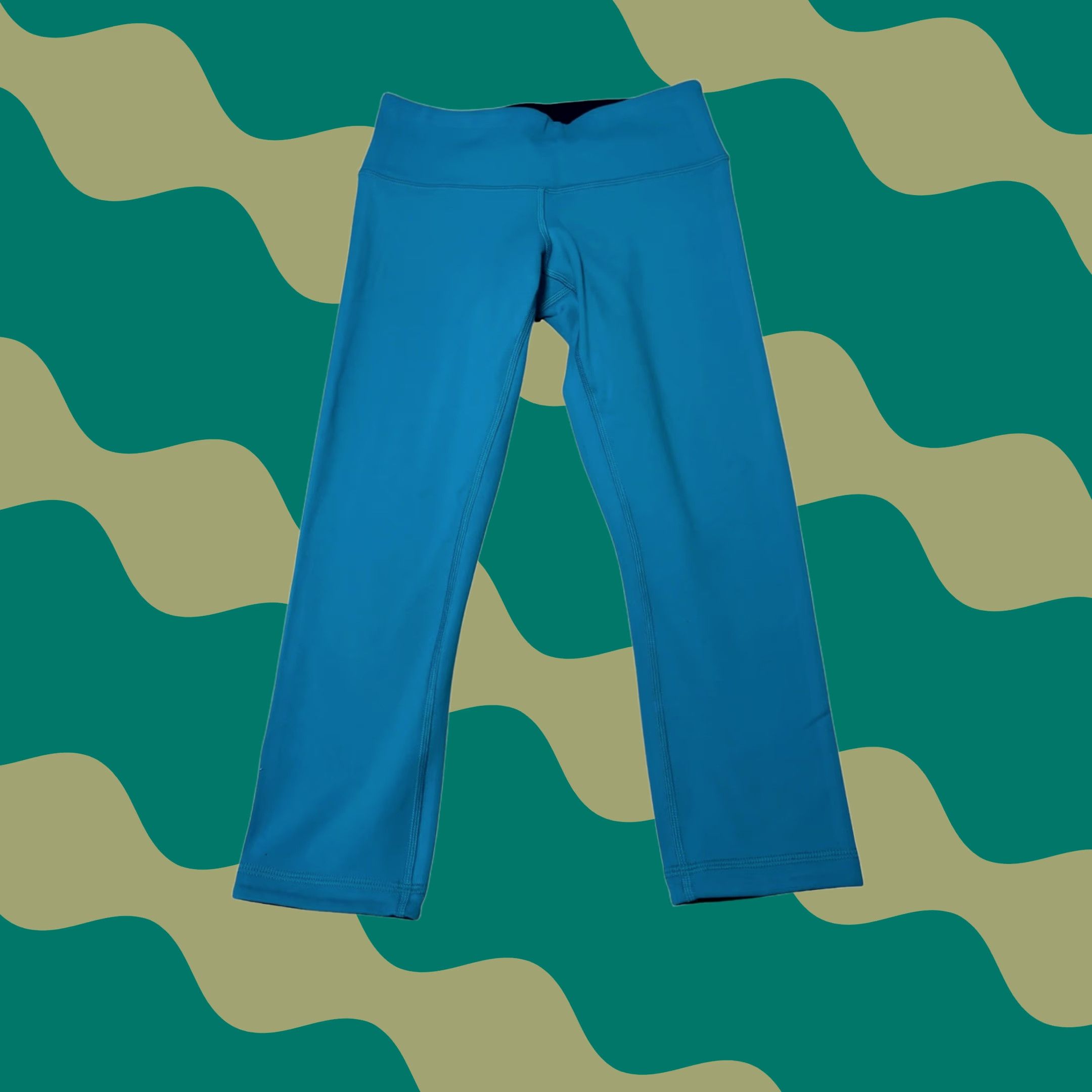 Lululemon Lululemon Wunder Under Crop Leggings Teal Blue Size 4 W24 L21 Yoga Pants Women Size 27" / US 4 / IT 40 - 1 Thumbnail