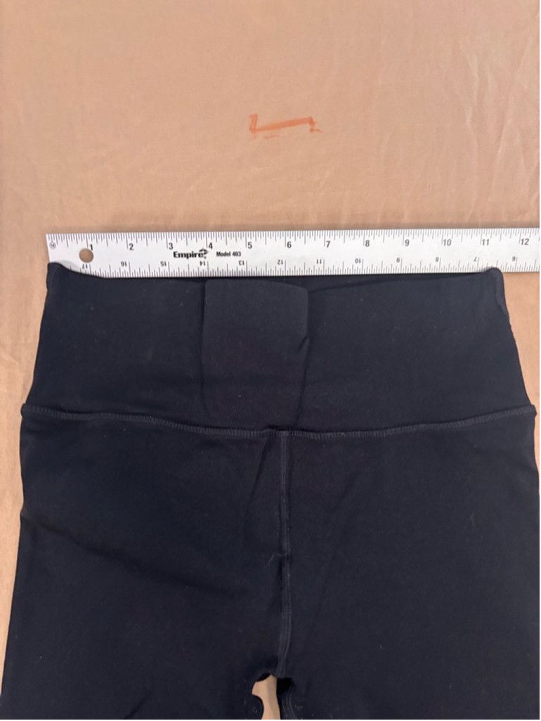 Fabletics Women's Fabletics Sculpknit Black Leggings Size S Size 25" / US 0 / IT 36 - 2 Thumbnail