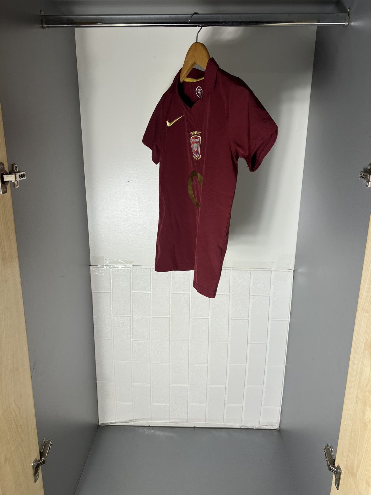 Nike VINTAGE NIKE FC ARSENAL LONDON ENGLAND SOCCER JERSEY Y2K 90s Size US XXS / EU 40 - 8 Thumbnail
