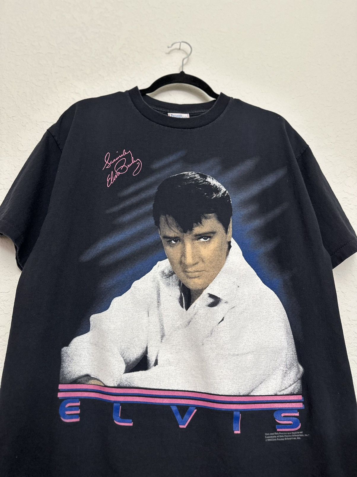 Vintage Vintage 1994 Elvis Presley Portrait Big Face Single Stitch L Size US L / EU 52-54 / 3 - 10 Thumbnail
