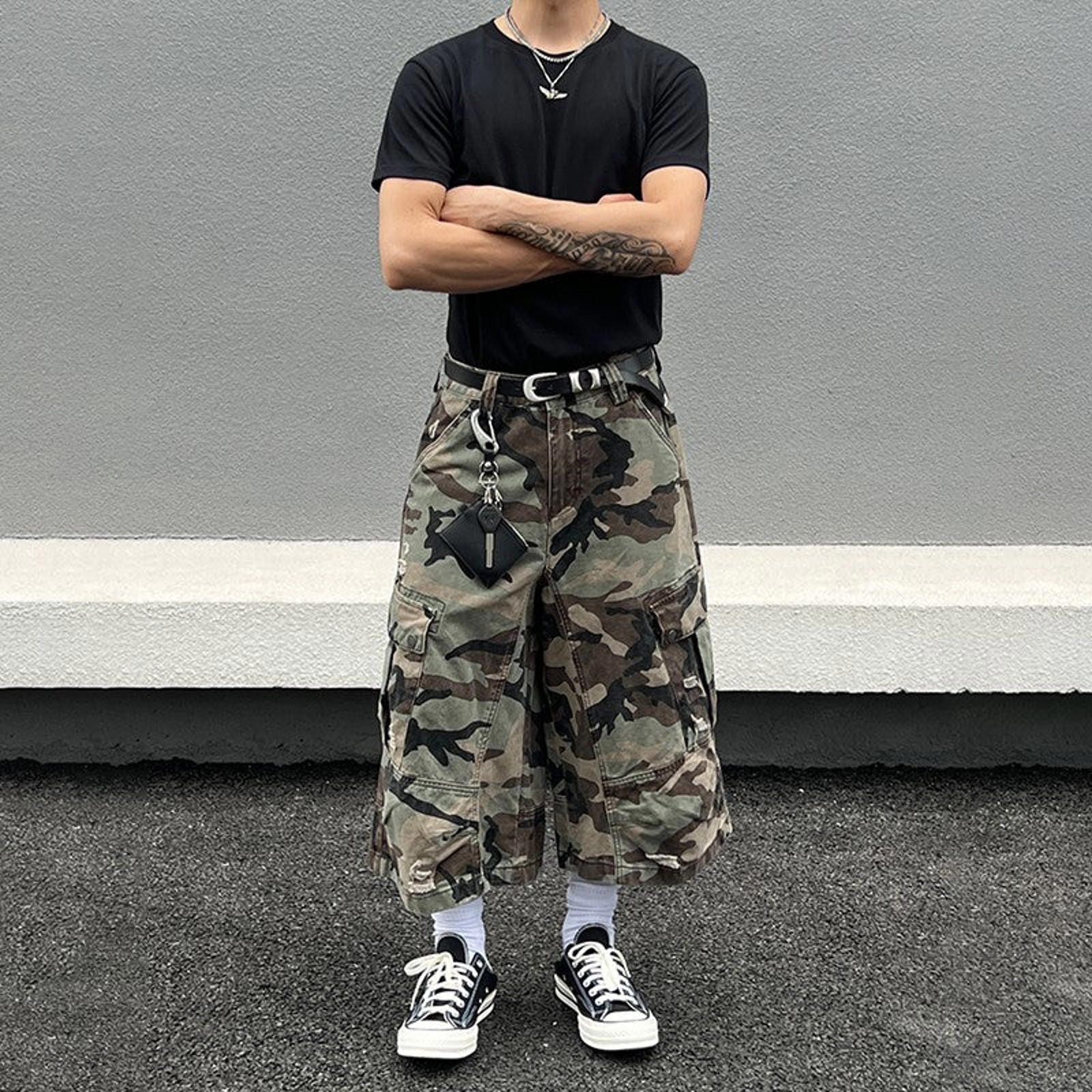 Other Camouflage Long Wide Leg Cargo Shorts Size US 30 / EU 46 - 3 Thumbnail
