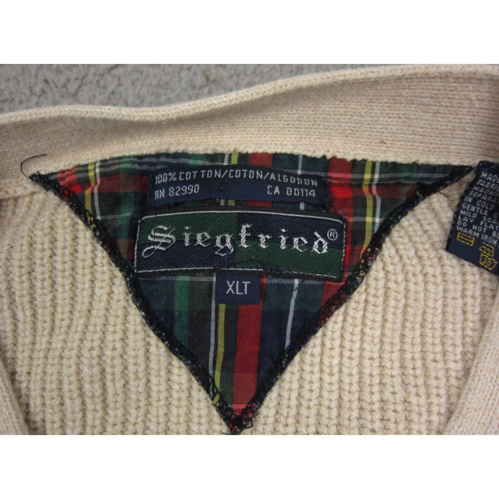 Vintage VINTAGE Siegfried Sweater Mens XLT Henley Brown Cotton Knit 90s Preppy Big & Tall Size US XL / EU 56 / 4 - 4 Thumbnail