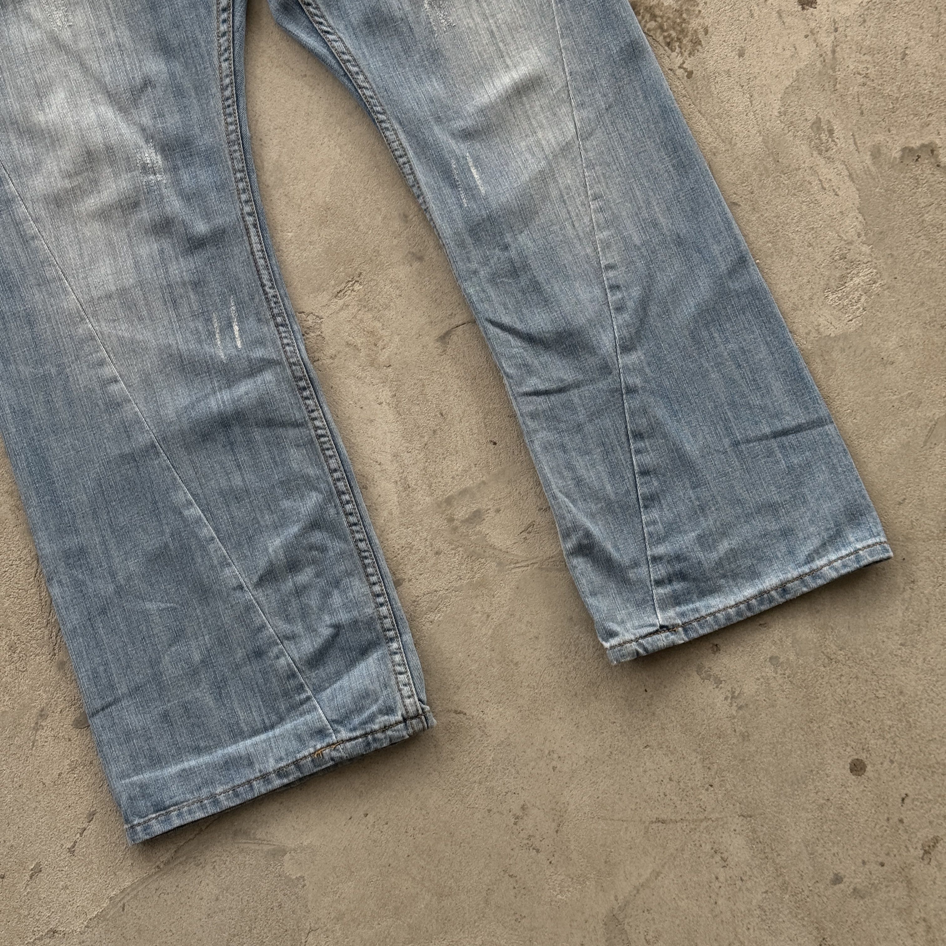 FCUK Vintage FCUK French Connection Cinch Back Denim Jeans 38x32 Size US 38 / EU 54 - 7 Thumbnail