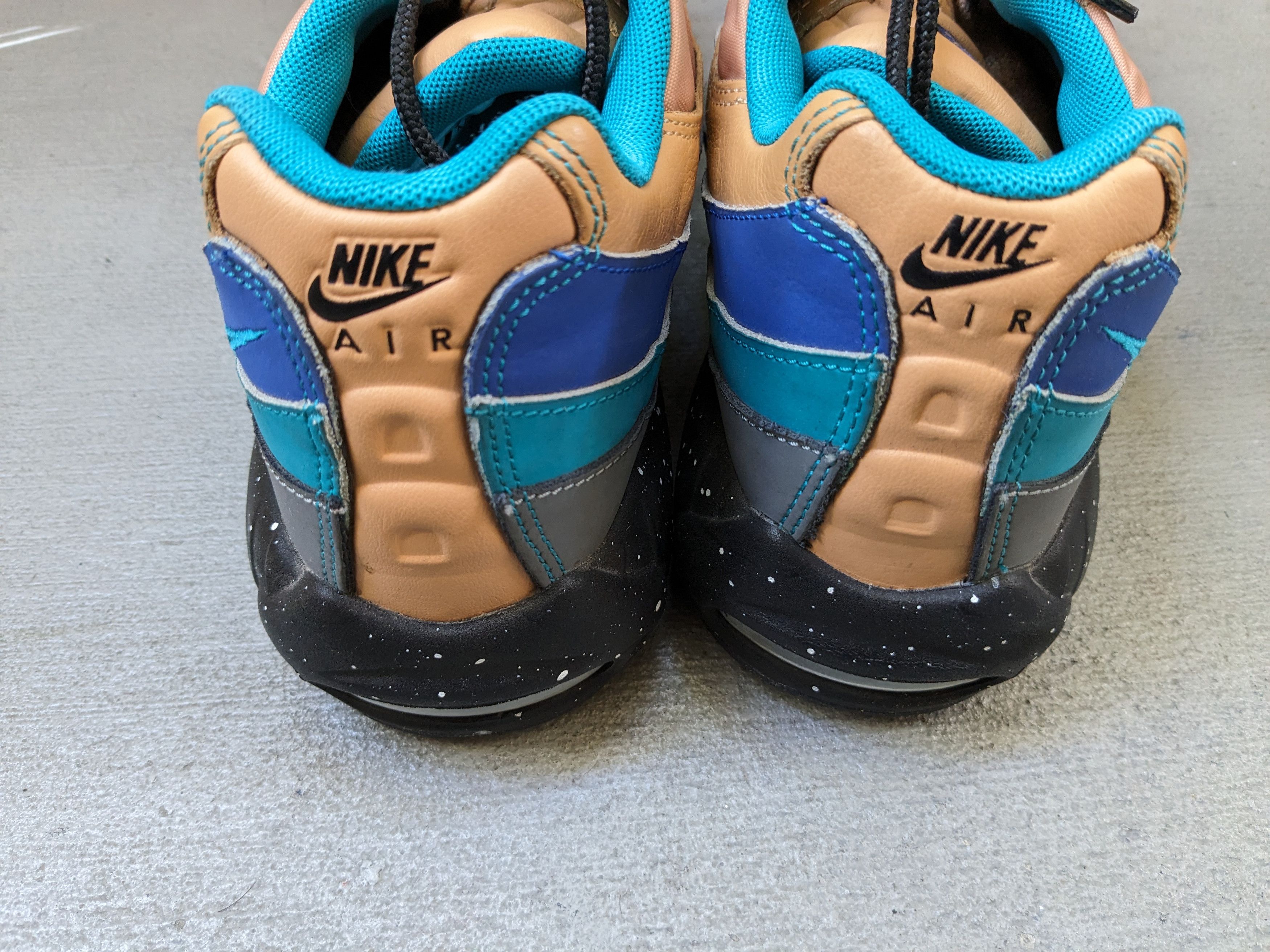 Nike Nike Air Max 95 Premium 8.5 Black Tan Blue 538416-204 Size US 8.5 / EU 41-42 - 13 Thumbnail
