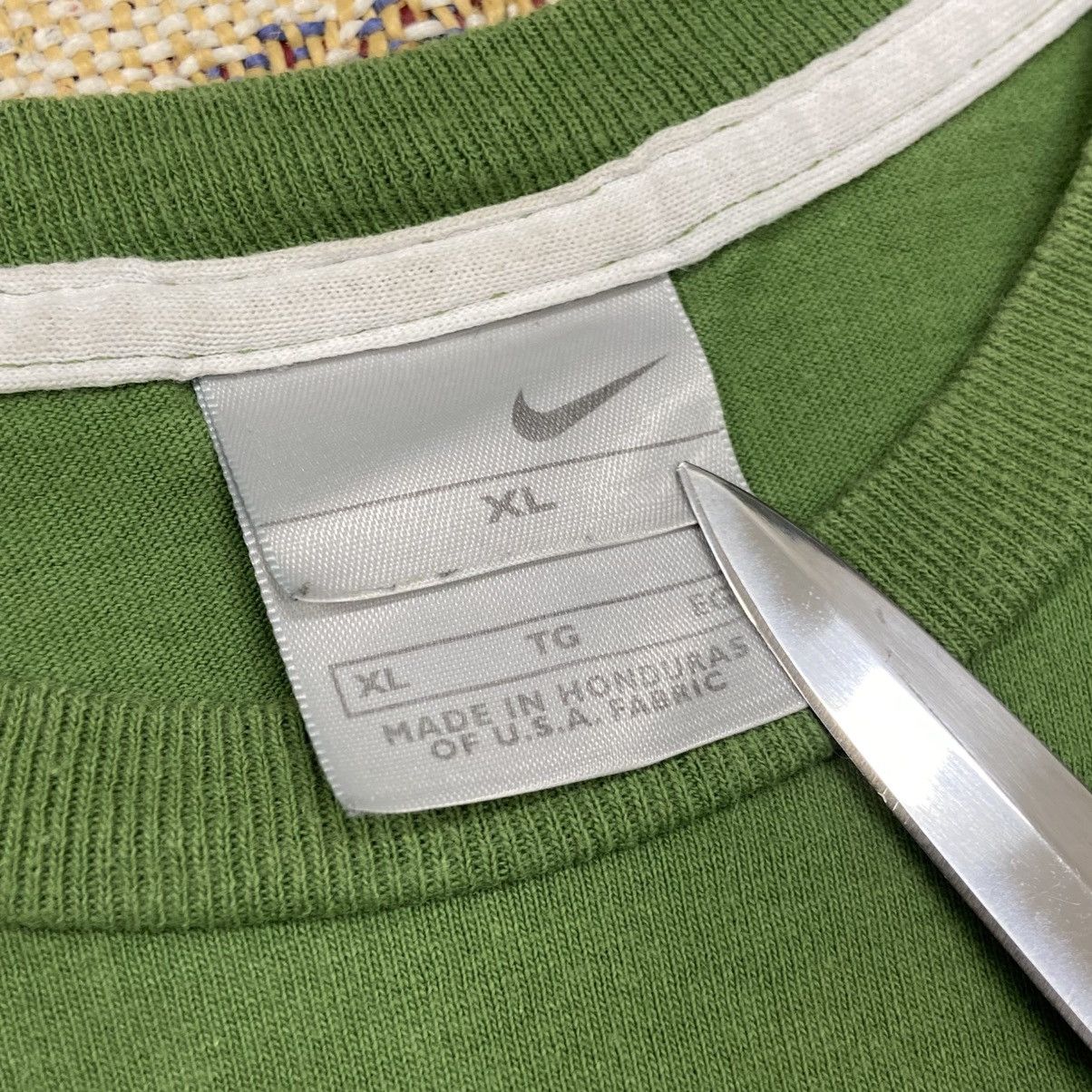 Nike Vintage Y2K Nike Embroidered Center Swoosh Long Sleeve Shirt Size US XL / EU 56 / 4 - 2 Thumbnail