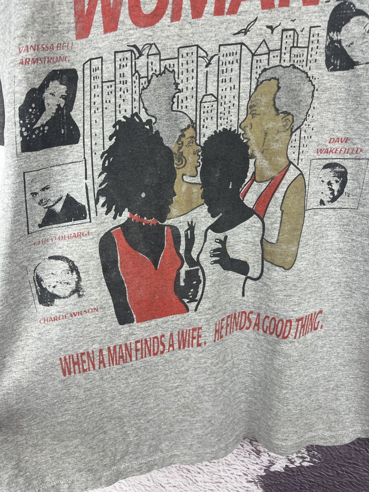 Fruit Of The Loom FOTL Vintage y2k man finds a wife he finds a good thing tee Size US XL / EU 56 / 4 - 8 Thumbnail