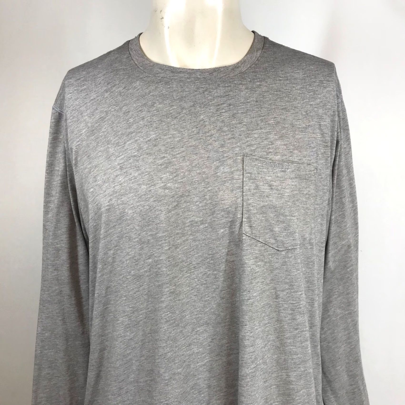 Vintage Poncho Mens XL Long Sleeve Pocket T-Shirt Heather Grey Performance Tee Size US XL / EU 56 / 4 - 2 Thumbnail